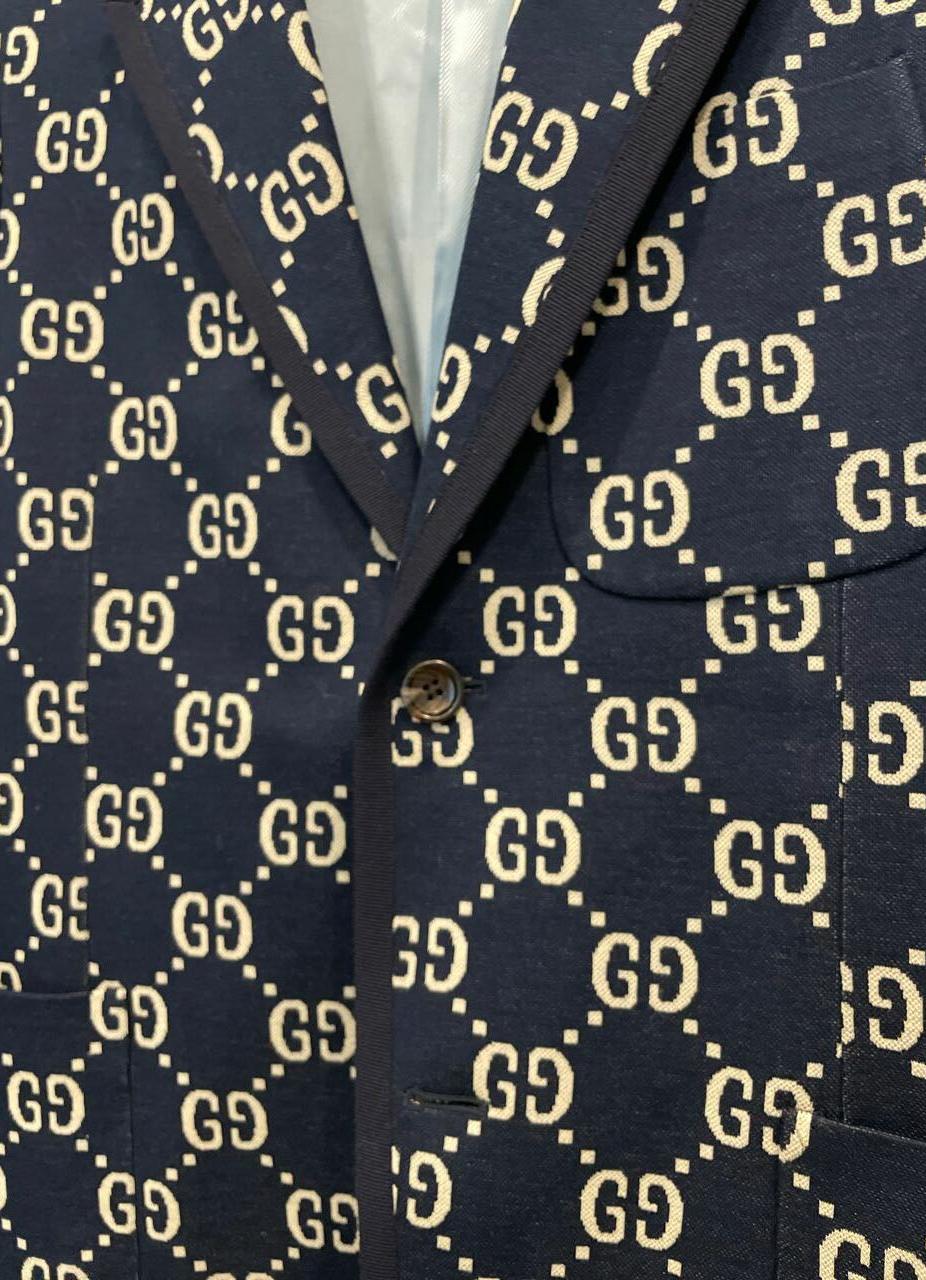 GUCCI ALGODÓN AZUL OSCURO  CHAQUETA SINGULAR SUPREME con IMPRESIÓN GG talla EU 44 en venta 2