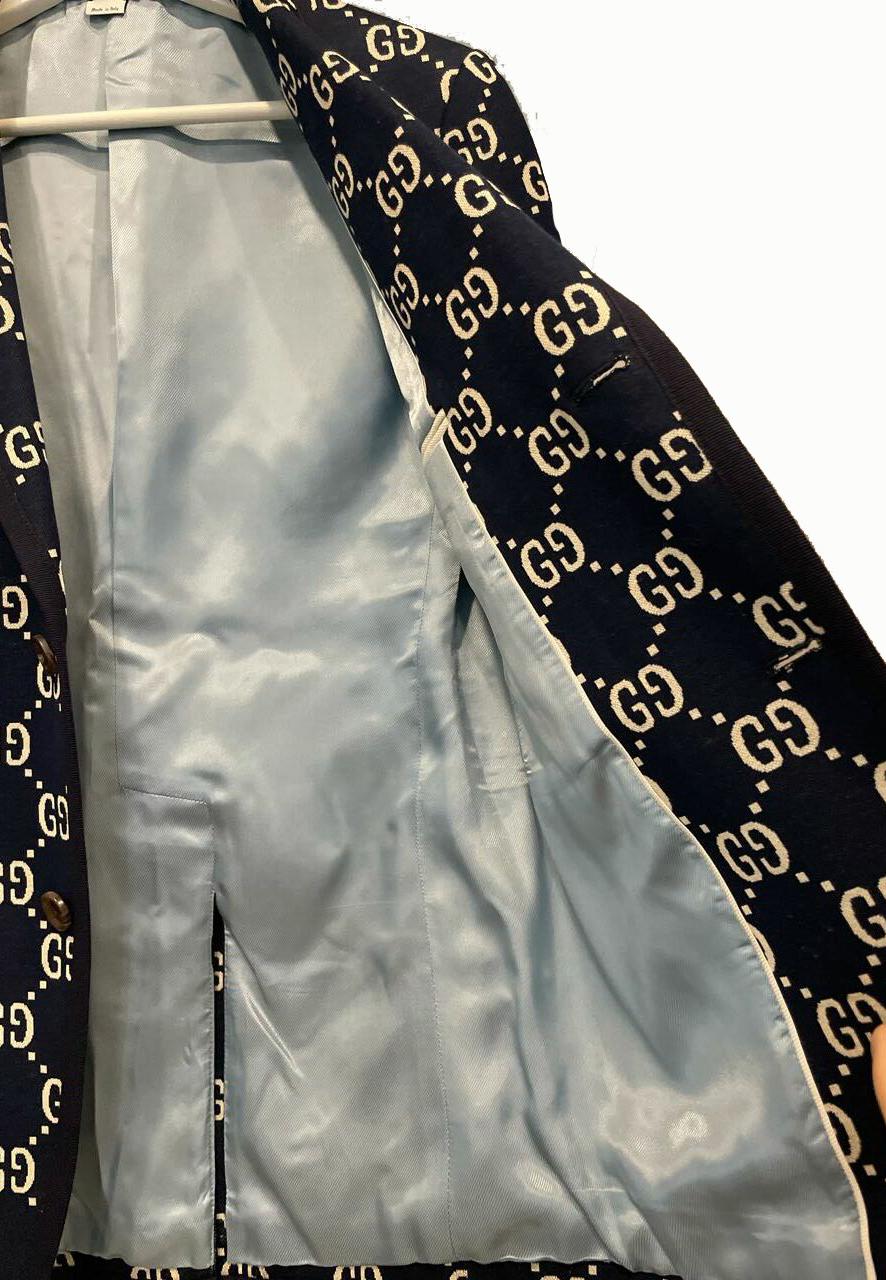 GUCCI ALGODÓN AZUL OSCURO  CHAQUETA SINGULAR SUPREME con IMPRESIÓN GG talla EU 44 en venta 4