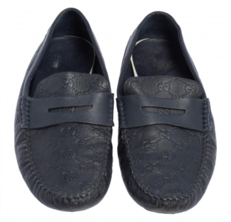 Gucci Dark Blue Leather Penny Slip On Loafers Size 44.5 In Fair Condition For Sale In Dubai, Al Qouz 2