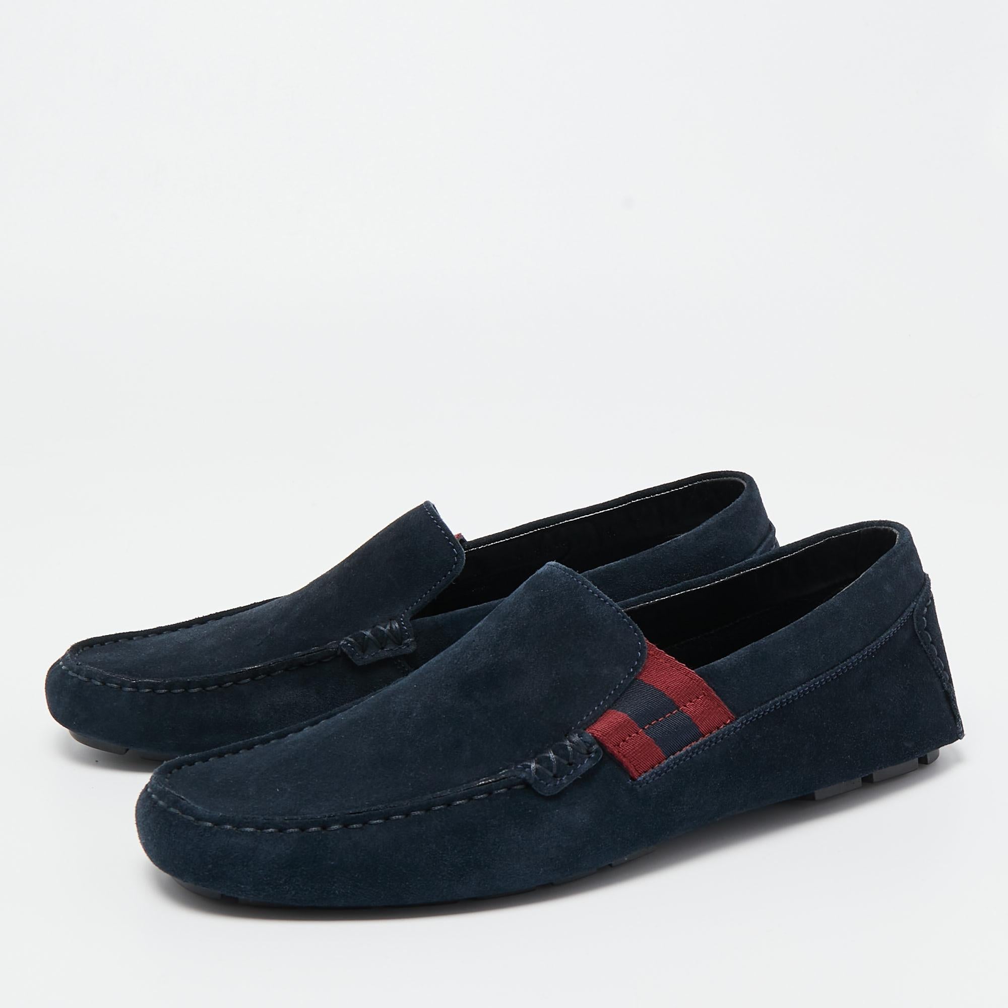 Practical, fashionable, and durable—these Gucci dark blue loafers are carefully built to be fine companions to your everyday style. They come made using the best materials to be a prized buy.


Includes
Original Dustbag, Original Box