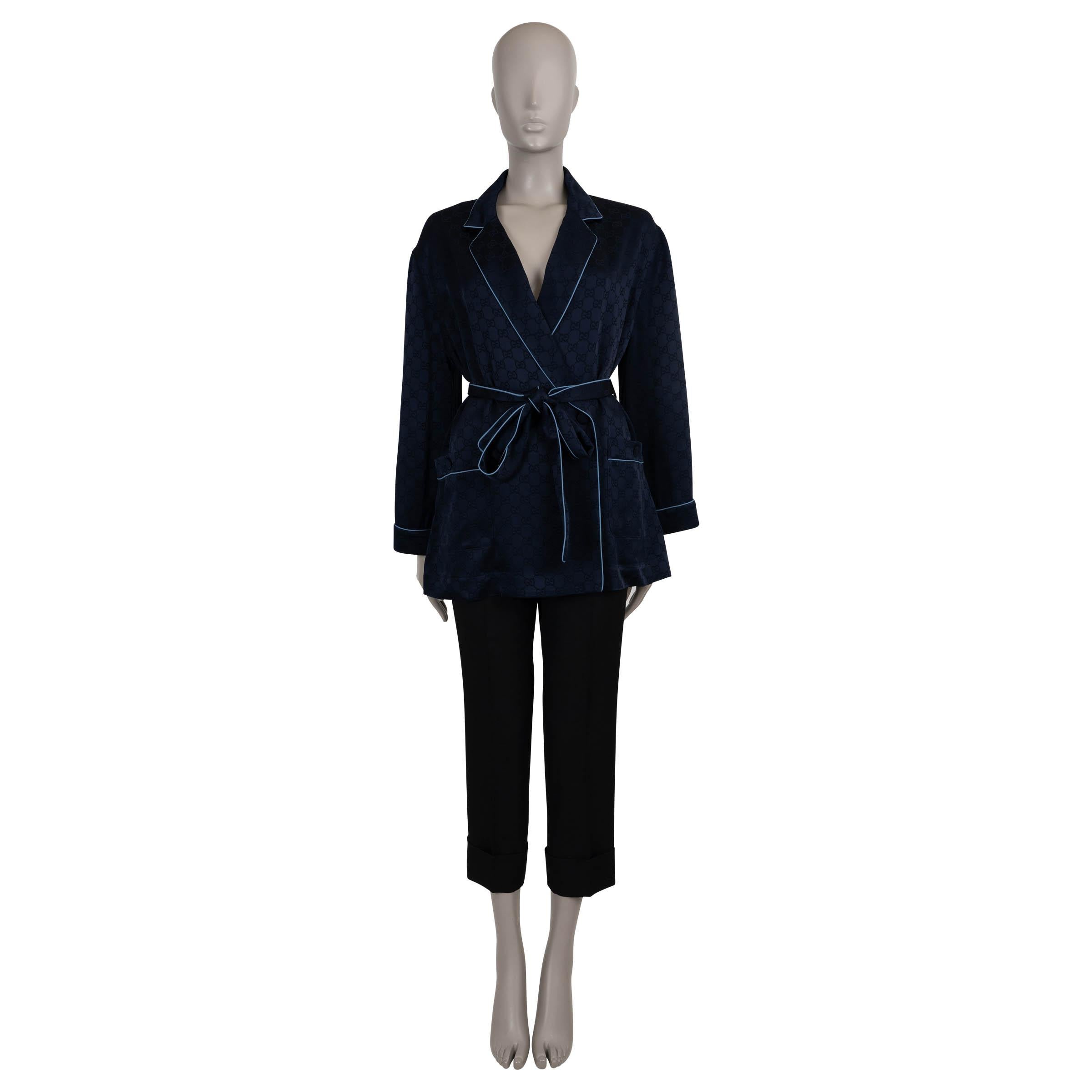 GUCCI dunkelblau Viskose 2024 GG SATIN PAJAMA Hemd 38 XS im Zustand „Hervorragend“ im Angebot in Zürich, CH