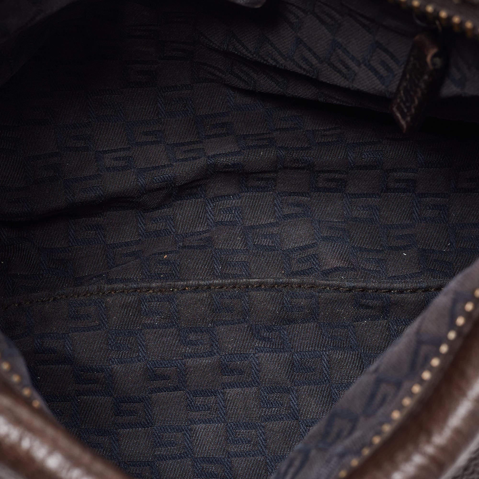 Gucci Baguette-Tasche aus dunkelbraunem Leder im Angebot 9