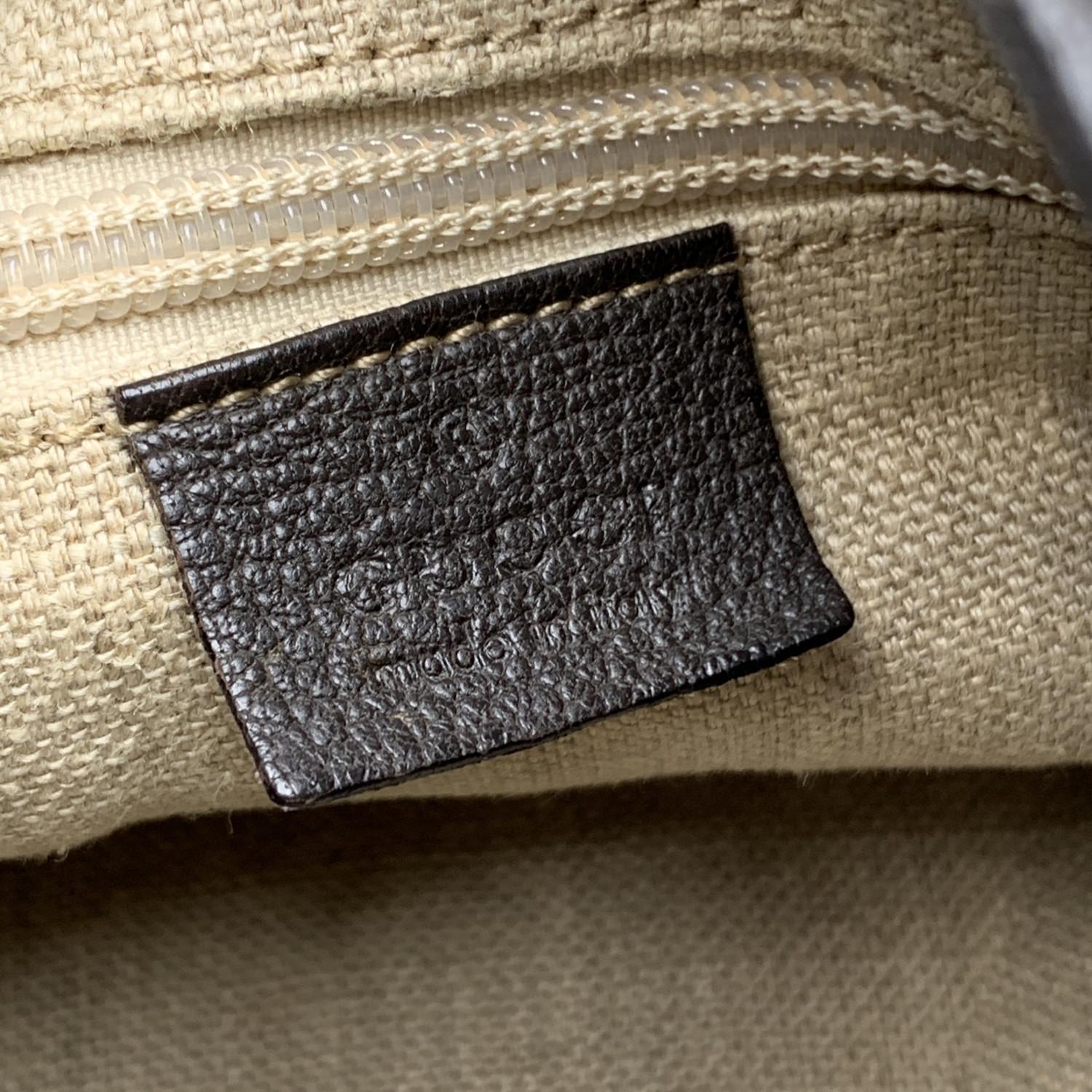 Women's or Men's Gucci Dark Brown Leather Drawstring Bucket Shoulder Bag