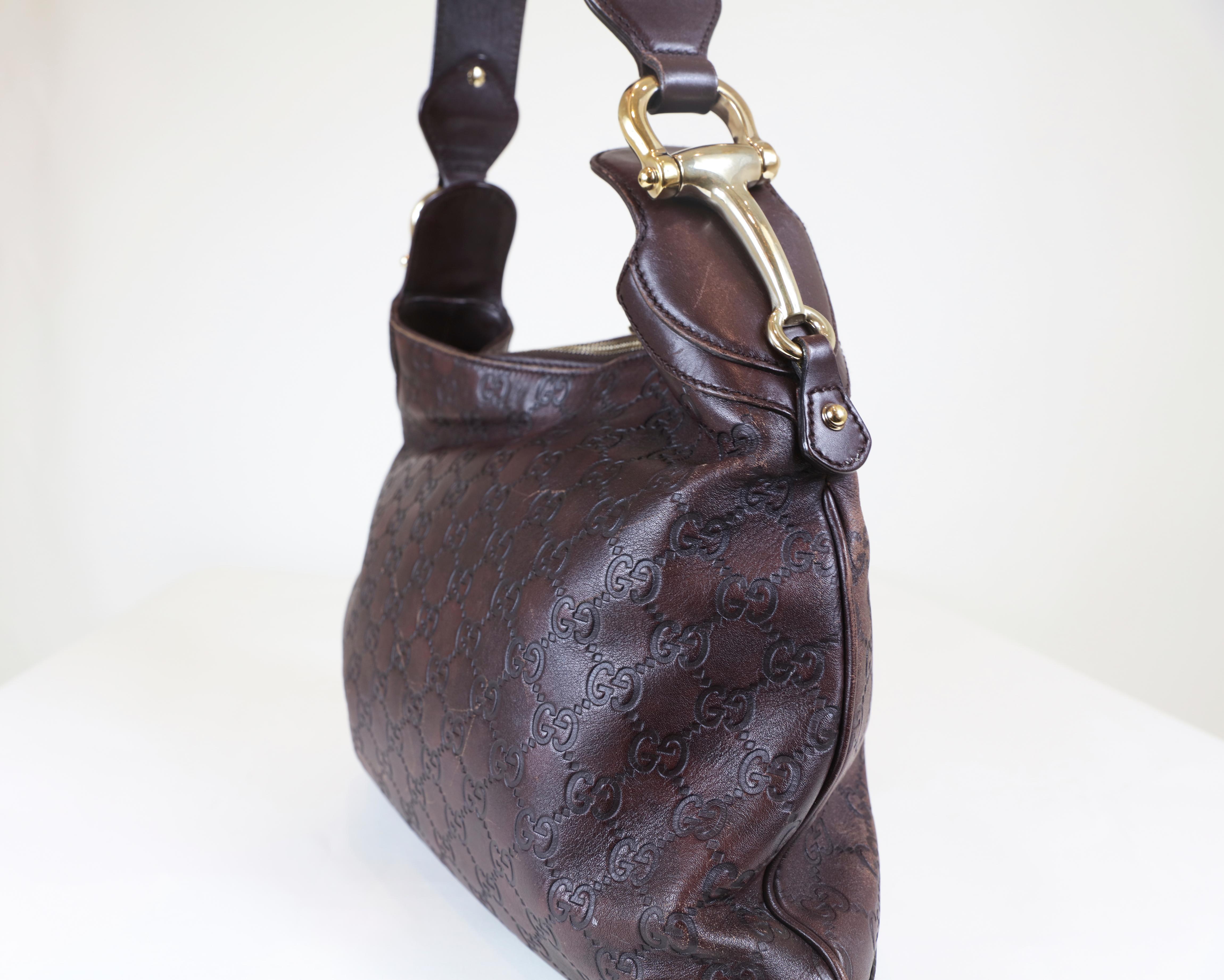 Sac hobo Gucci en cuir marron foncé Guccissima 
