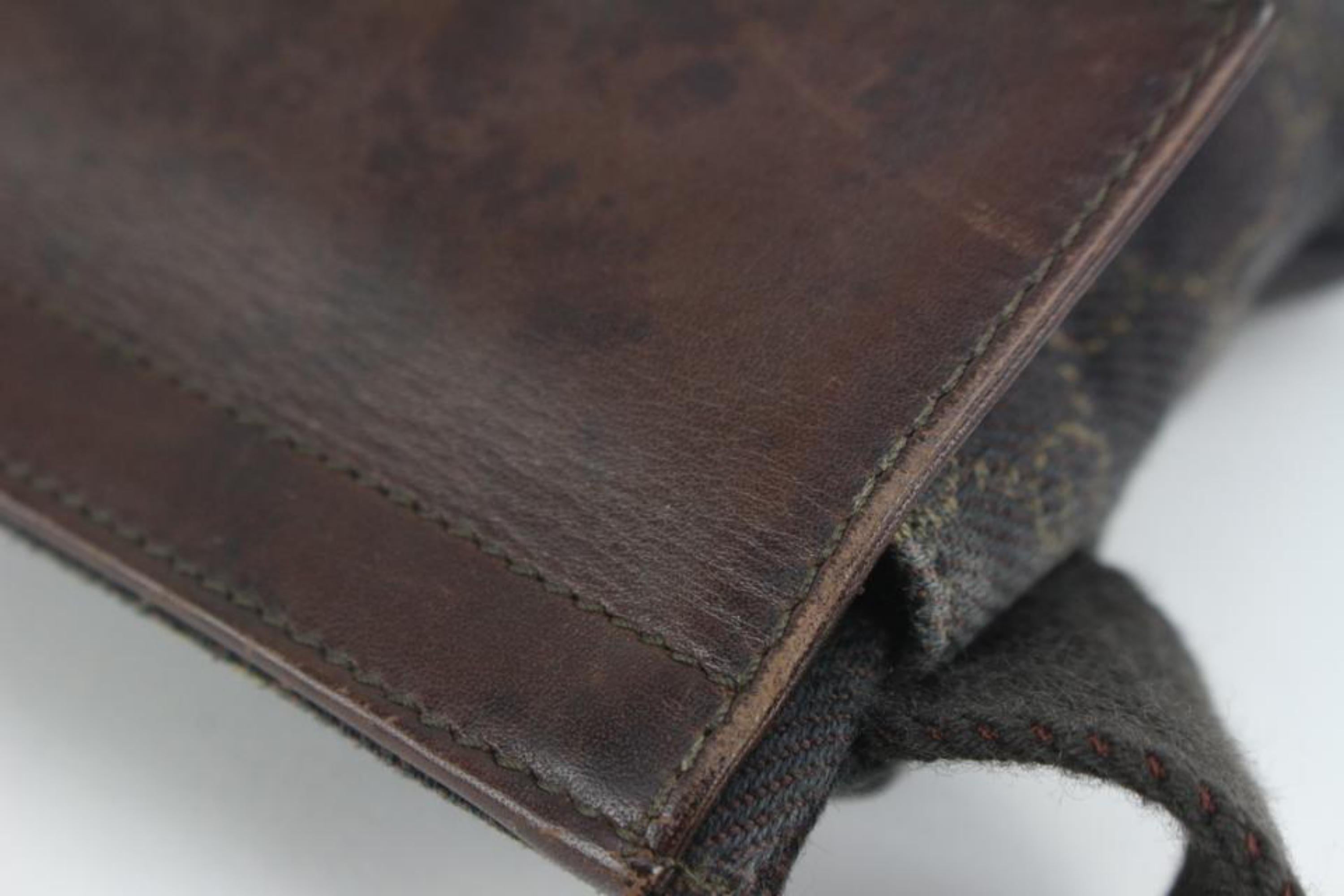 Noir Gucci - Sac ceinture Monogram GG marron foncé emballé dans la taille 123g32 en vente