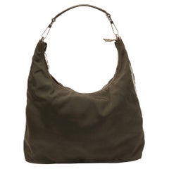Hobo aus dunkelbraunem Nylon und Leder von Gucci