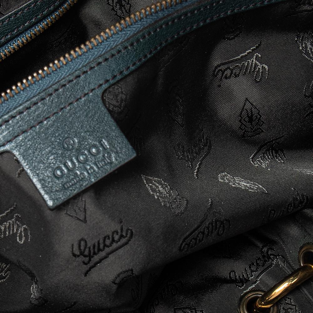 Gucci Dark Green Suede and Leather Babouska Indy Boston Bag In Good Condition In Dubai, Al Qouz 2