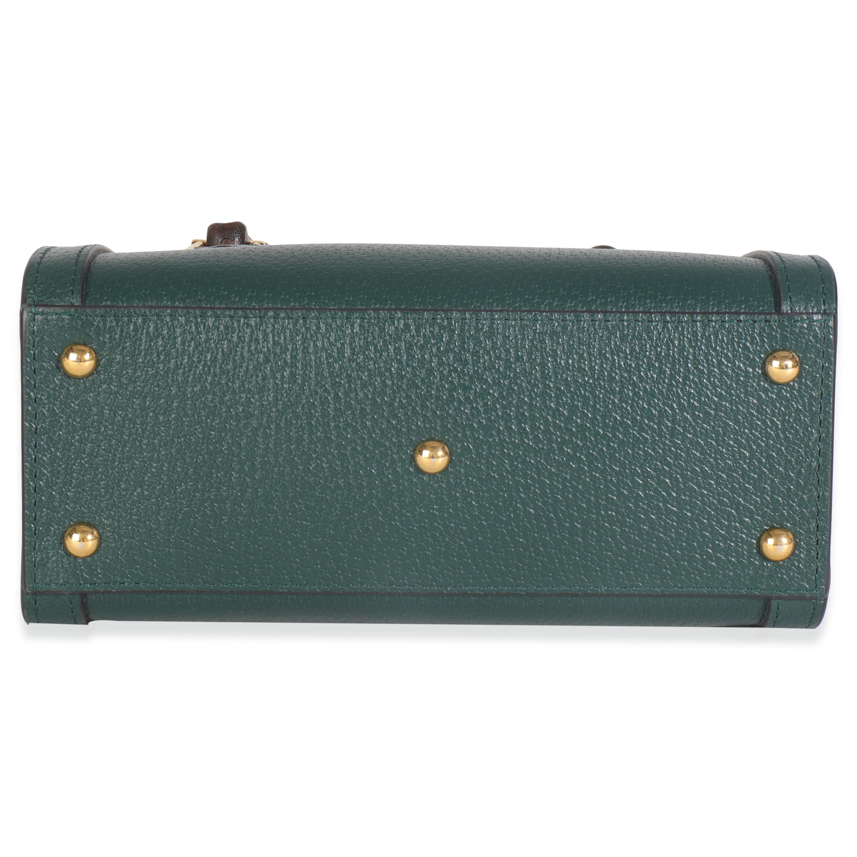 Mini sac à main Diana Bamboo en cuir de veau texturé dollar vert foncé de Gucci en vente 3