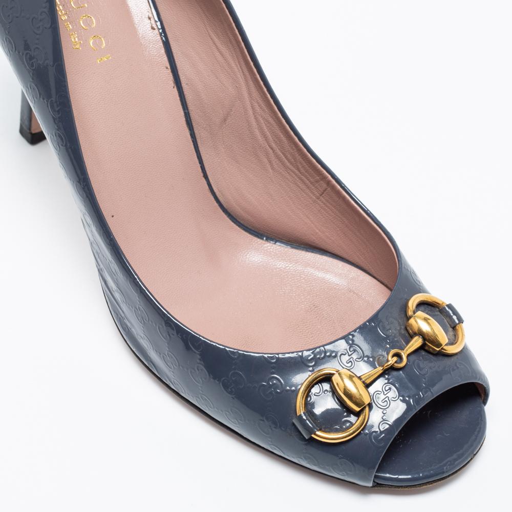 Women's Gucci Dark Grey Guccissima Patent Leather Horsebit Peep Toe Pumps Size 38