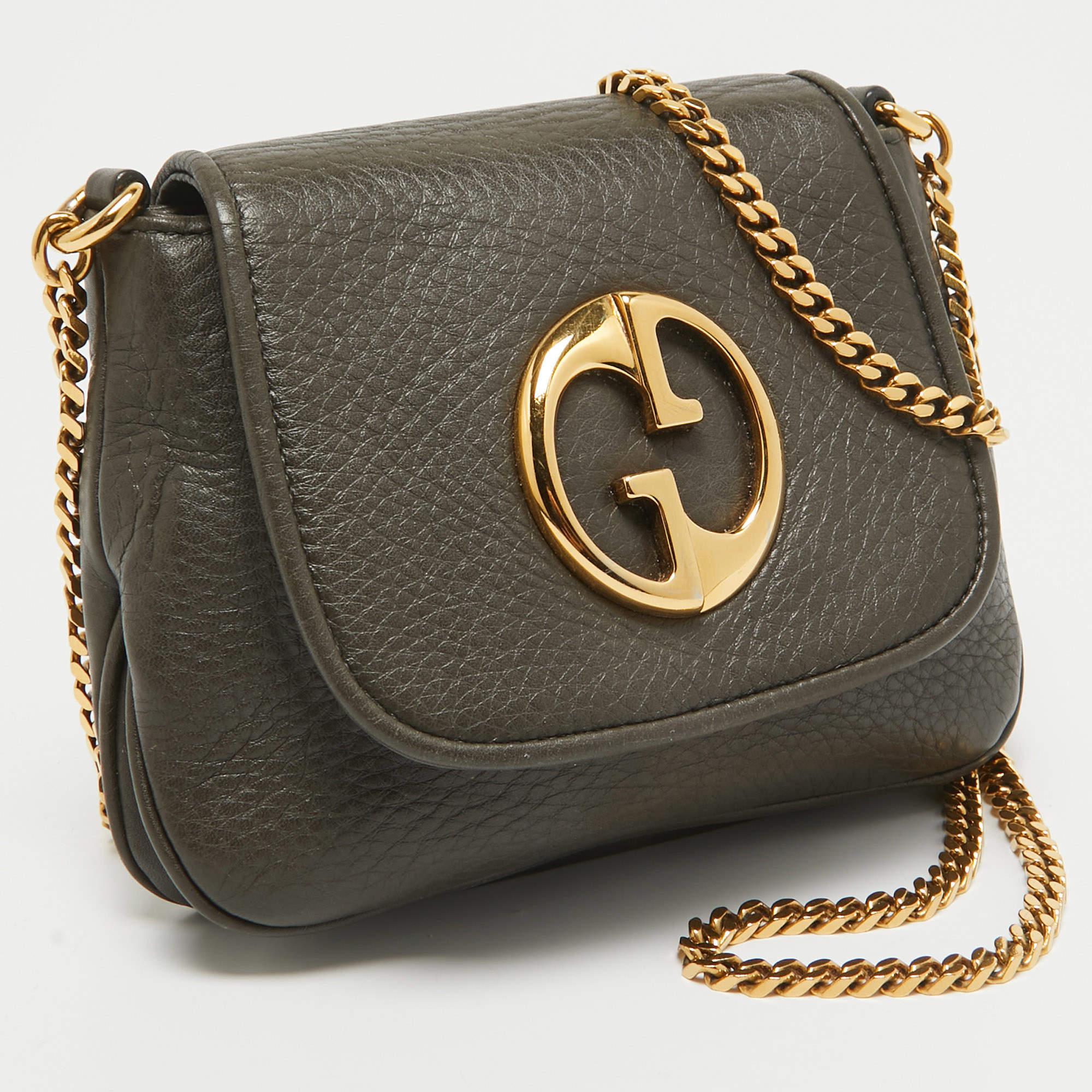 Bolso Crossbody de cadena 1973 pequeño de piel gris oscuro de Gucci Gris
