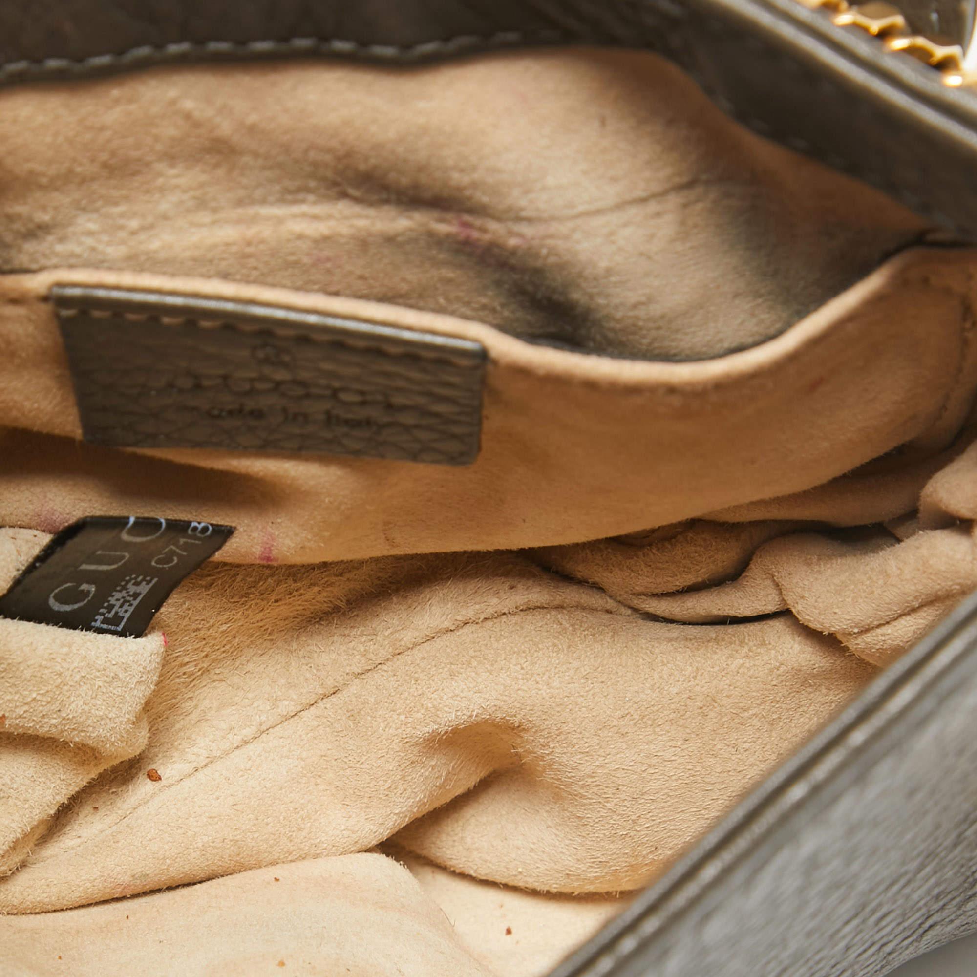 Bolso Crossbody de cadena 1973 pequeño de piel gris oscuro de Gucci 3