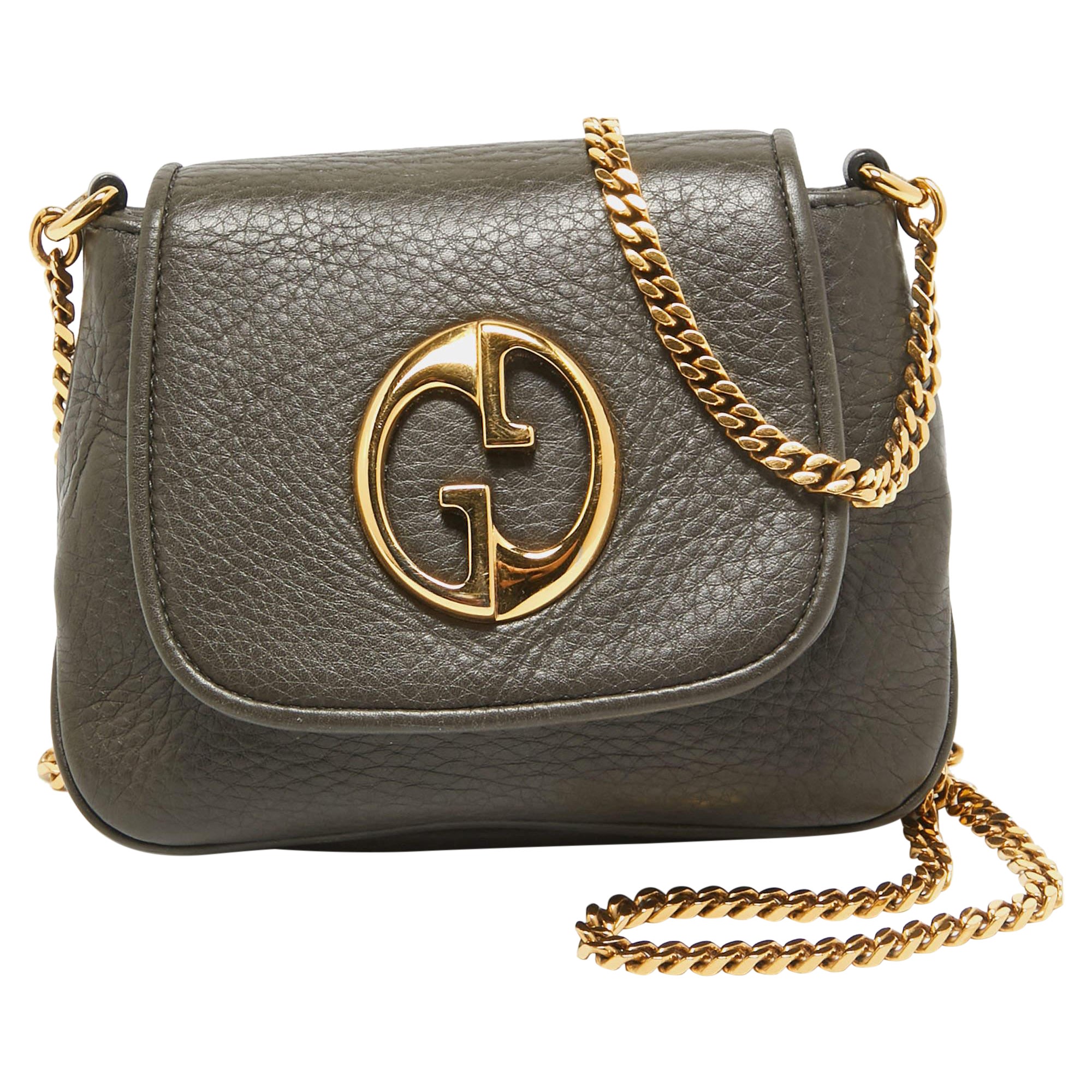 Bolso Crossbody de cadena 1973 pequeño de piel gris oscuro de Gucci