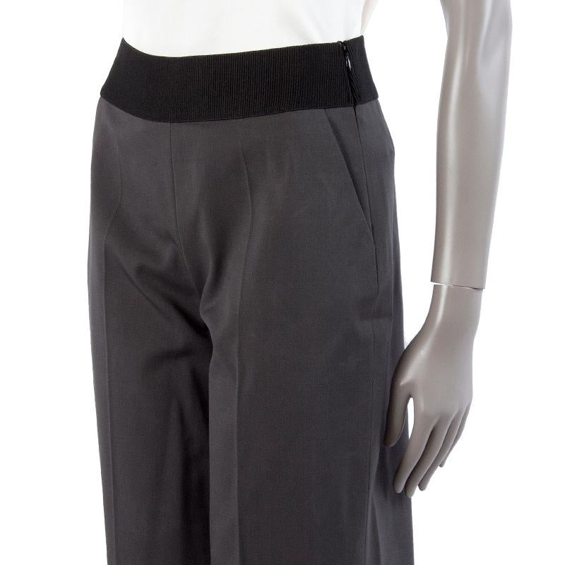 Black GUCCI dark grey wool blend BERMUDA Shorts Pants 38 XS For Sale