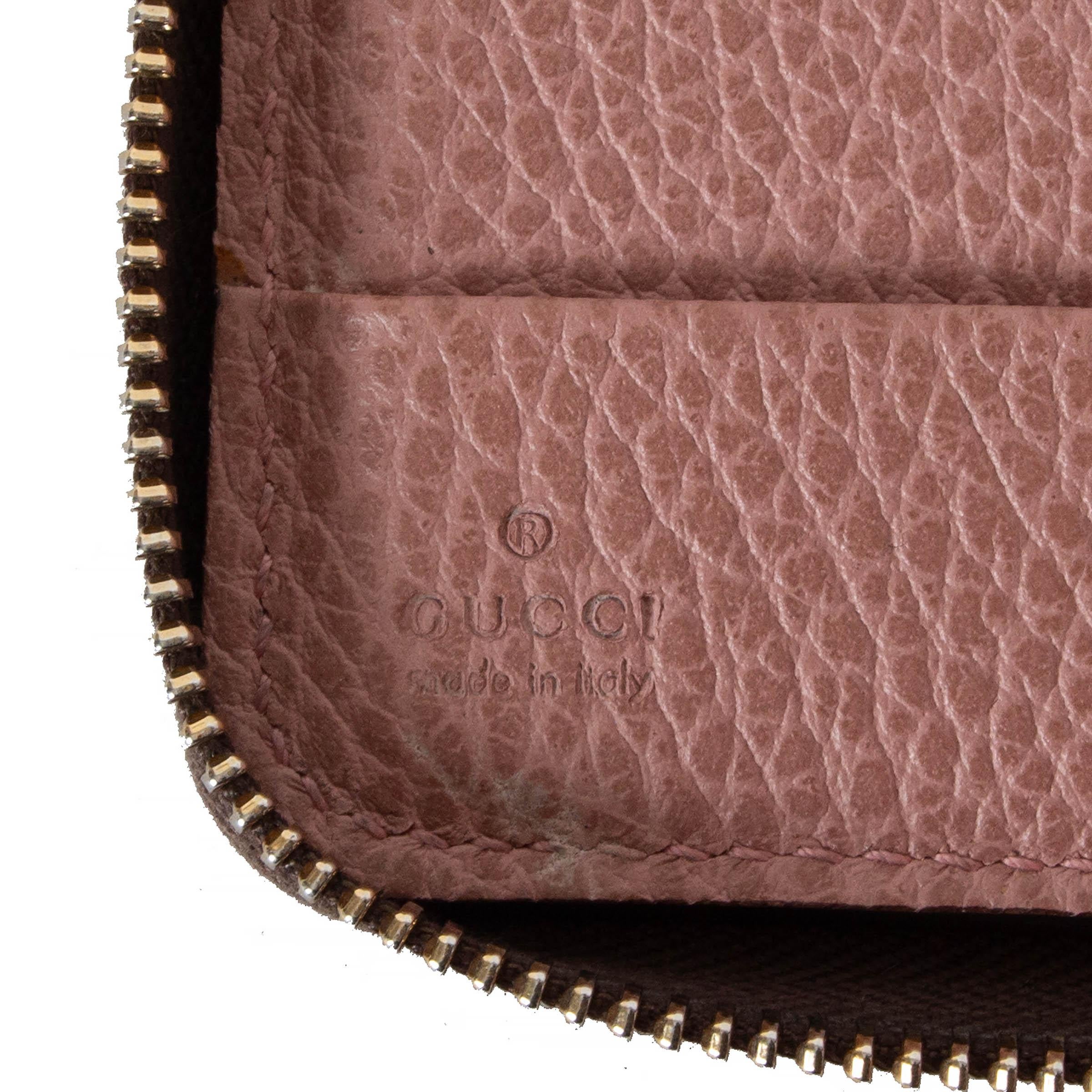GUCCI dark taupe leather SWING ZIP-AROUND Wallet For Sale 2