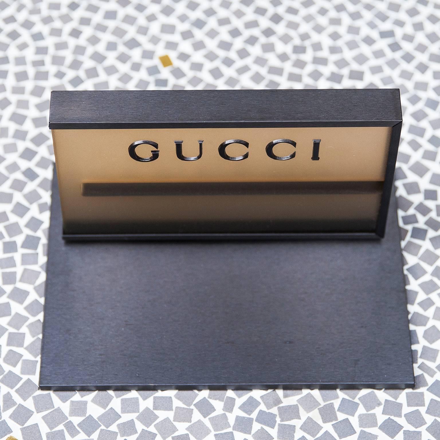 Schreibtisch-Briefbeschwerer von Gucci (Ende des 20. Jahrhunderts) im Angebot