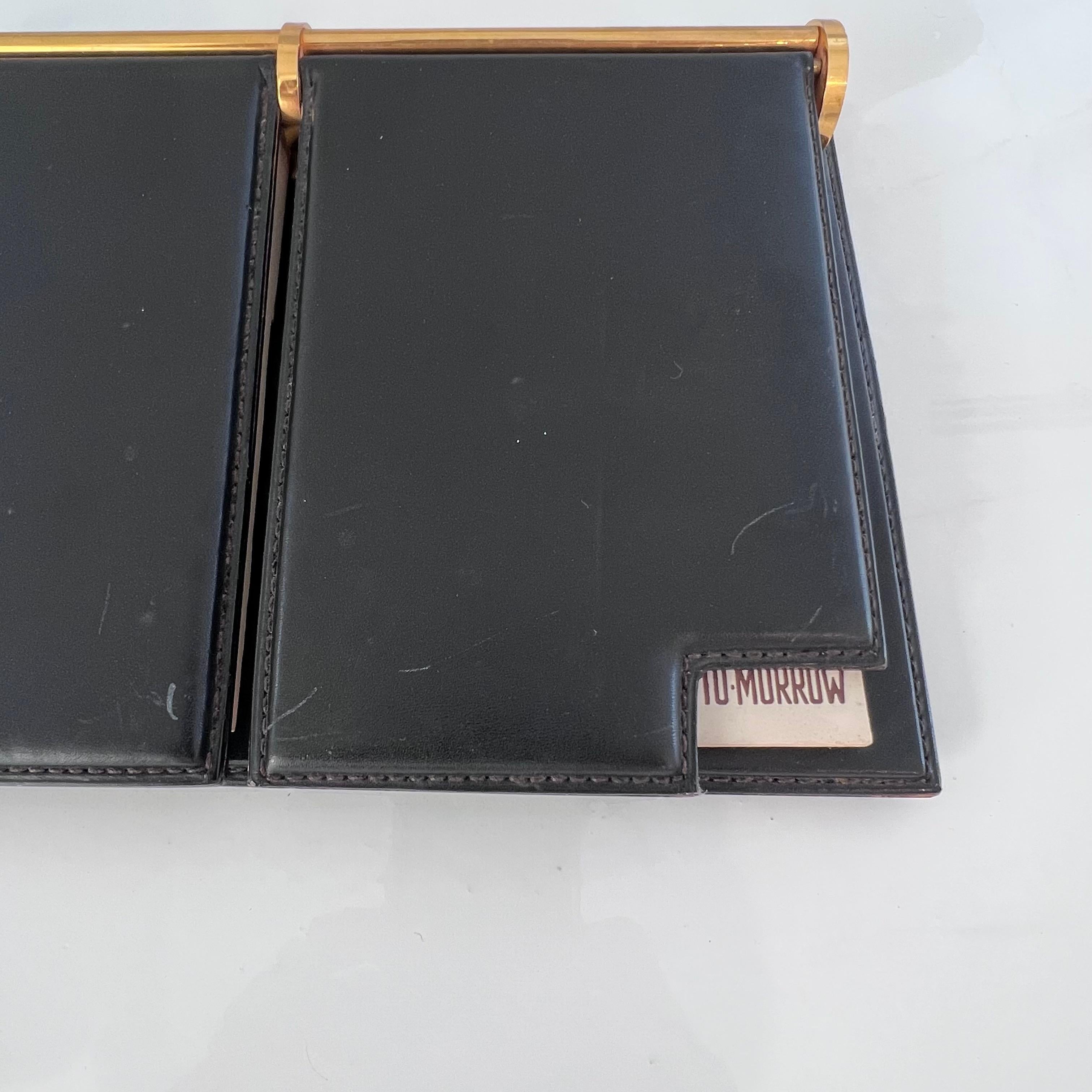 Gucci Desk Planner in Black Leather and Brass, 1970s Italy For Sale 1