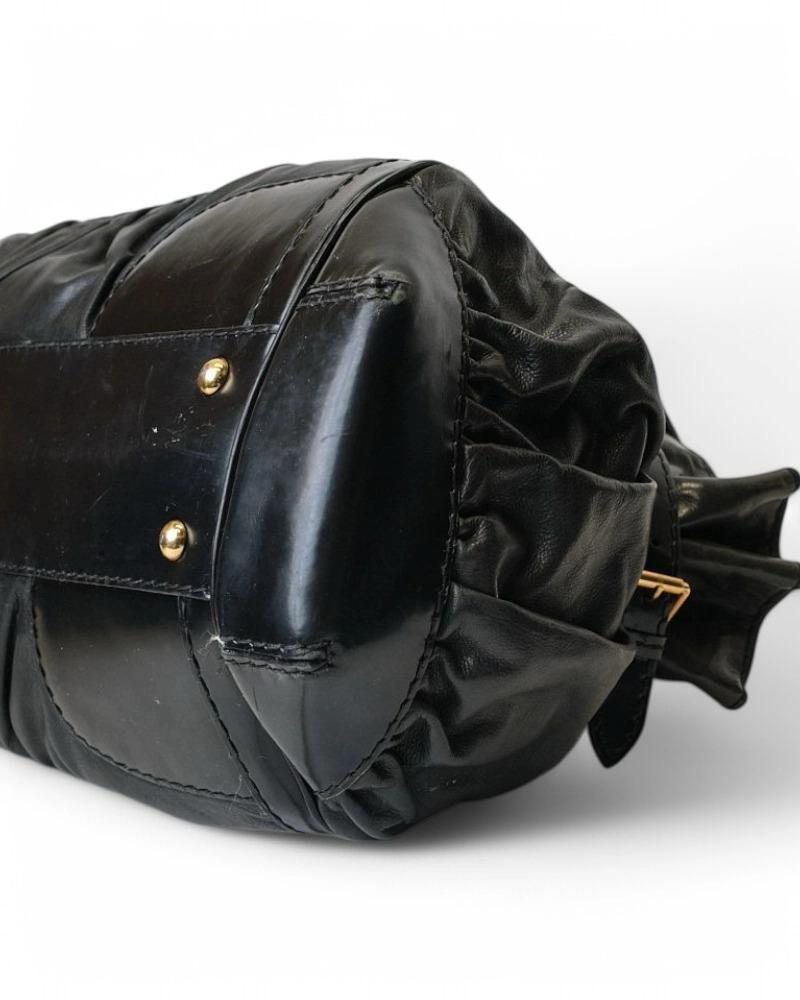 Gucci Dialux Queen Schwarzes Lackleder im Angebot 4