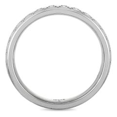 Gucci Diamantissima 18 Karat White Gold Thin Band Ring