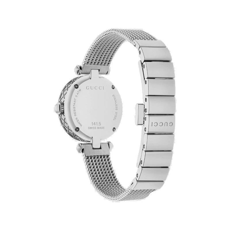 Steel case with white mother of pearl dial, steel mesh bracelet
Quartz movement
Water resistance: 5 ATM (160 feet/50 metres)
Wrist size adjustable from 162mm to 196mm
YA141504