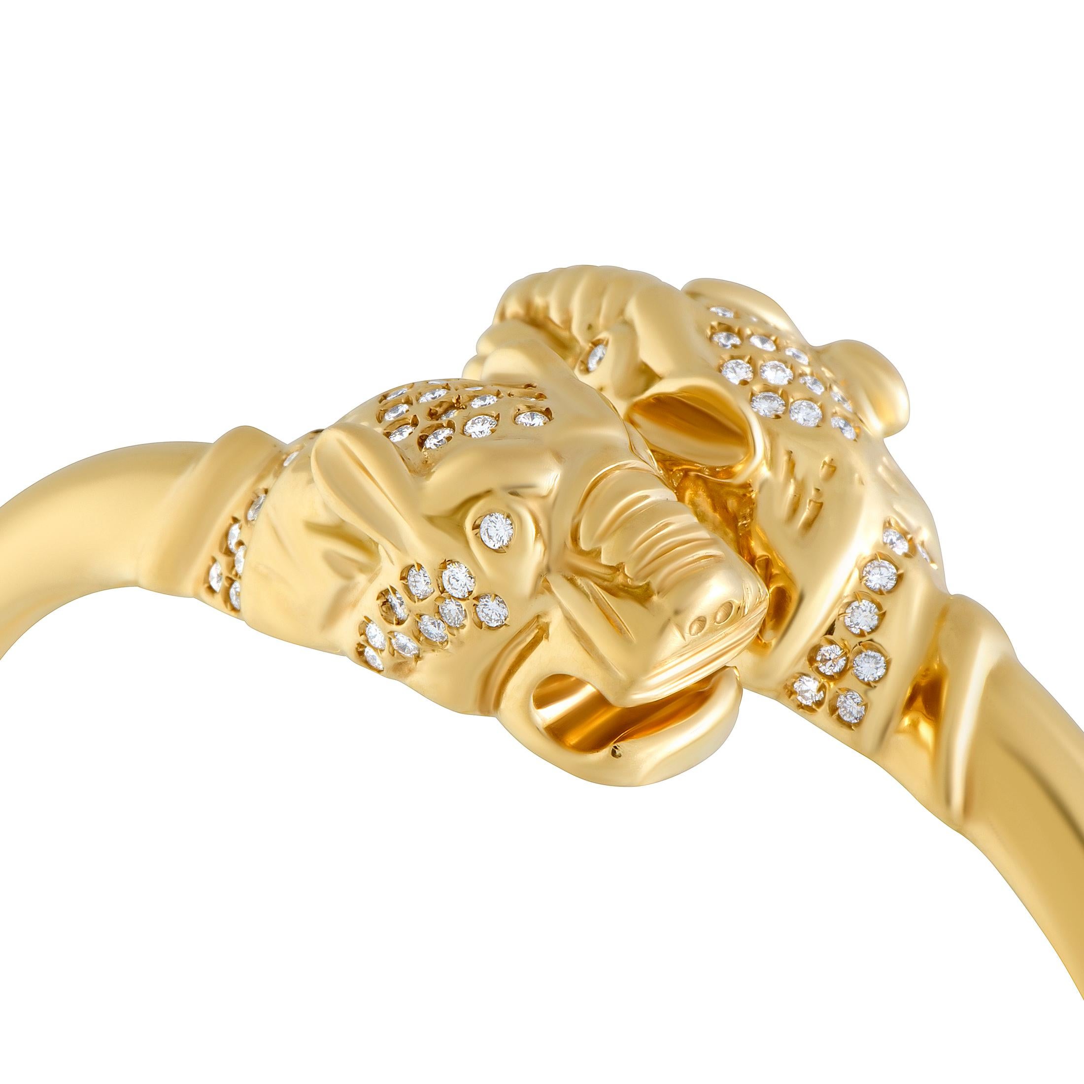 If you wish to accentuate your ensembles in a fashionable yet distinctly luxurious manner then this incredible statement piece from Gucci is an excellent choice. The bracelet is wonderfully crafted from radiant 18K yellow gold and it is embellished