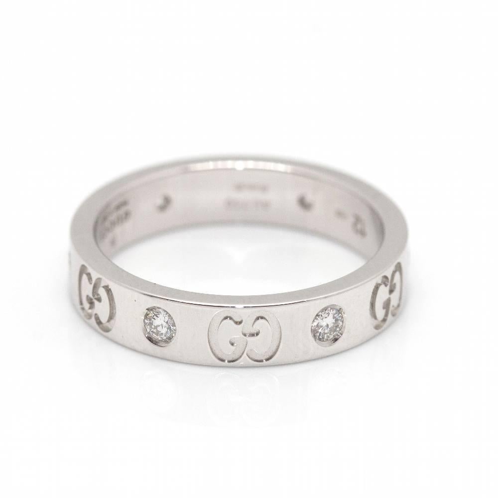 GUCCI Italian design ring, ICON collection in White Gold with Diamonds for women, adorned with the GG motif, the distinctive emblem of the Firm  6x Brilliant cut Diamonds with a total weight of 0,12cts in G/Vs quality  Size 12  18kt White Gold 