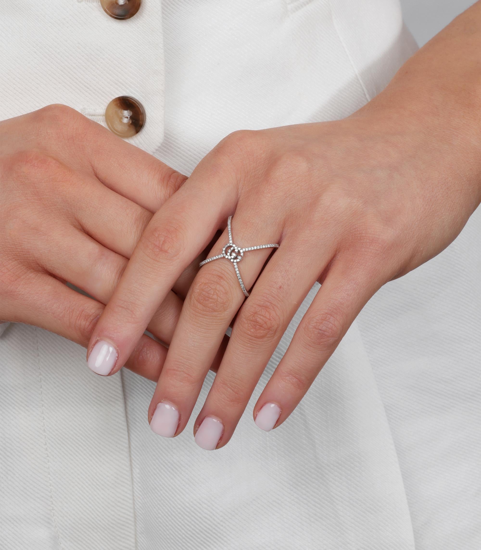 Gucci Diamond Set 18ct White Gold GG Running Ring

Product Details
Xupes Ref: J1346
Brand: Gucci
Model: GG Running Ring
Type: Ring
Accompanied By: Gucci Box, Pouch
Material(s): 18ct White Gold
Gemstone: Diamond
UK Ring Size: M 1/2
EU Ring Size: