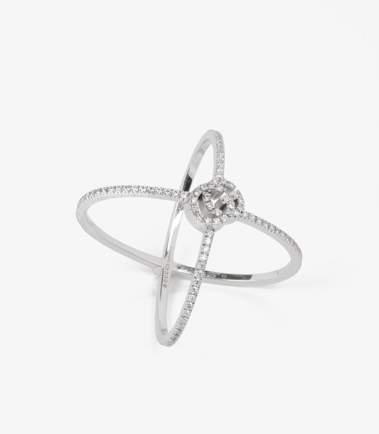 Brilliant Cut Gucci Diamond Set 18ct White Gold GG Running Ring For Sale
