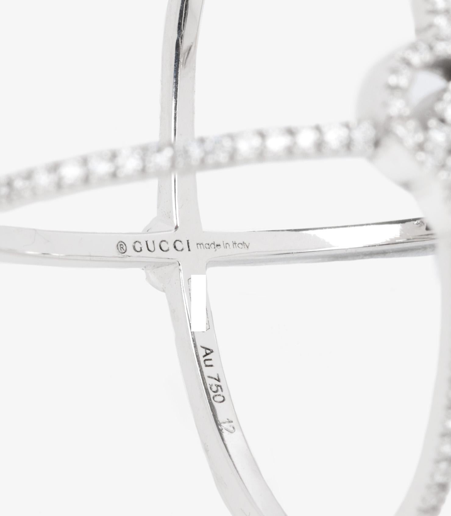 Women's or Men's Gucci Diamond Set 18ct White Gold GG Running Ring For Sale