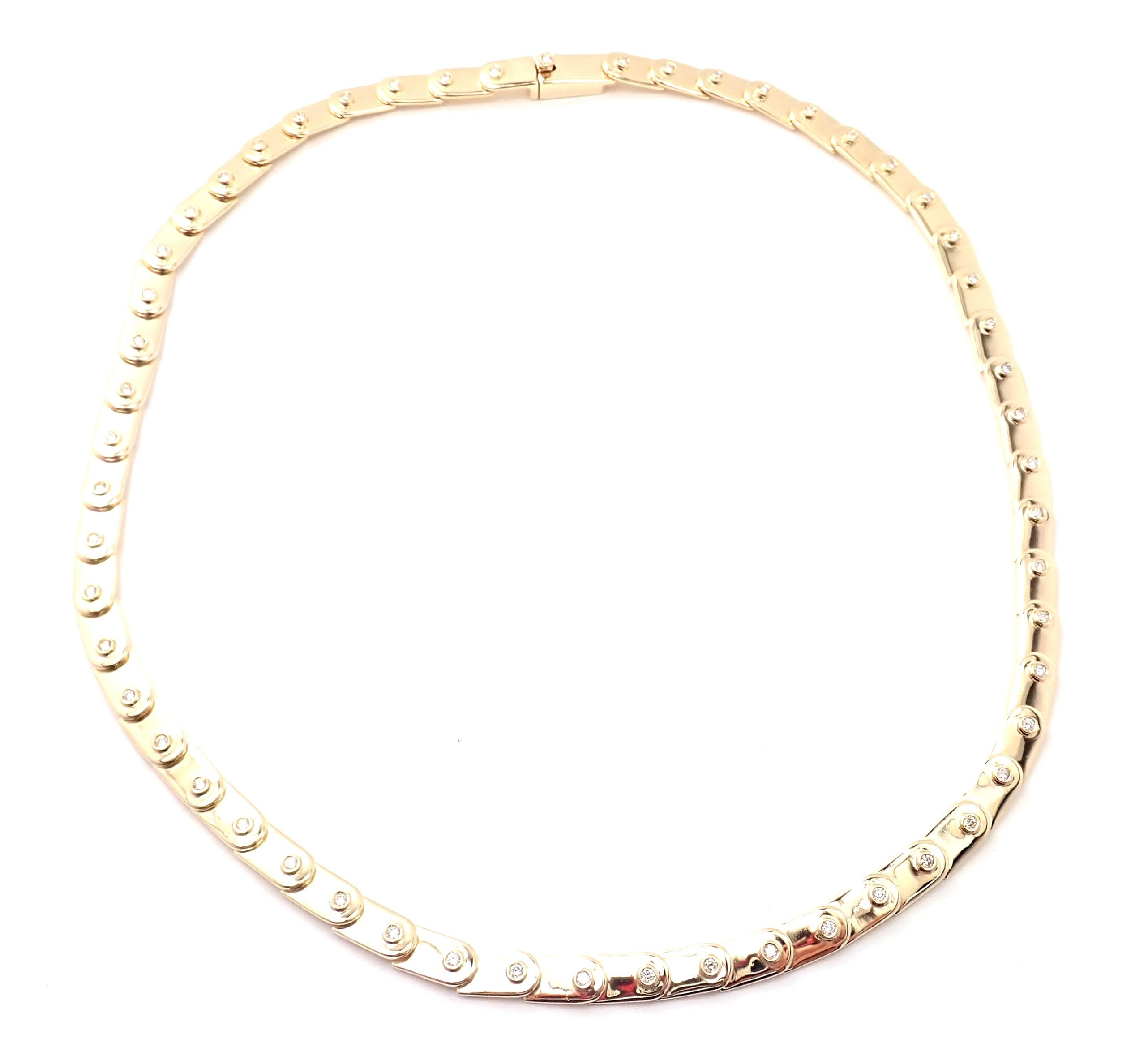 18k yellow gold diamond tennis necklace by Gucci.
With 55 round brilliant cut diamonds VS1 clarity, G color total weight approximately 1.1ct
Details:
Length: 15