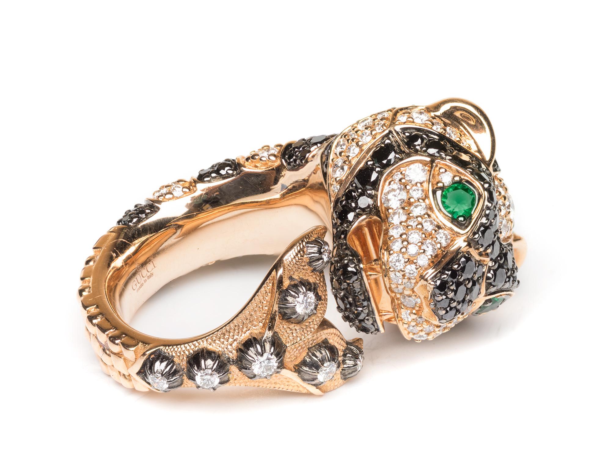 
Gucci Le Marche des Merveilles Diamond/Emerald Tiger Ring set in 18k rose gold.  