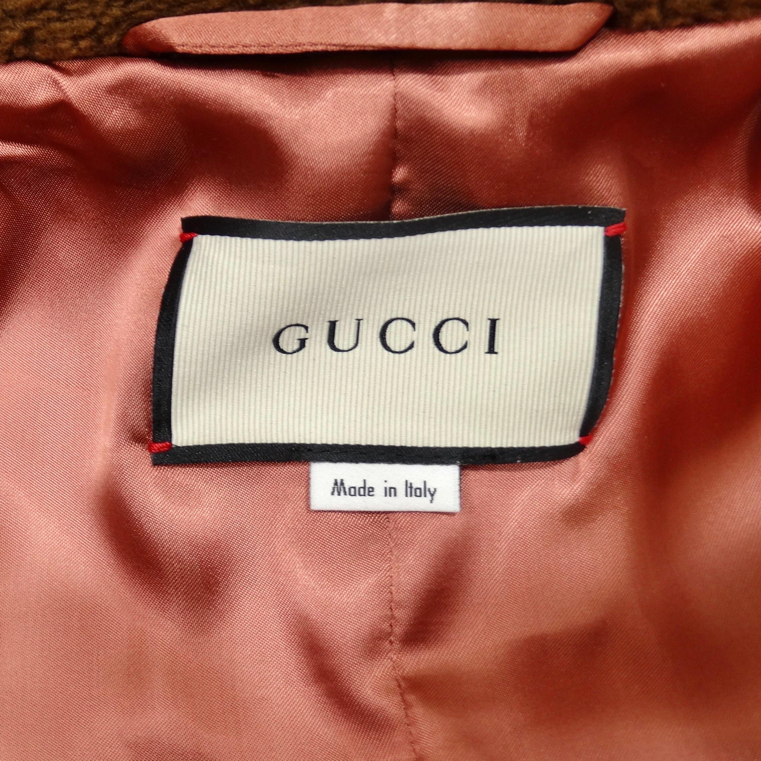 Gucci Diamond Wool GG Logo Oversized Cape Coat For Sale 10