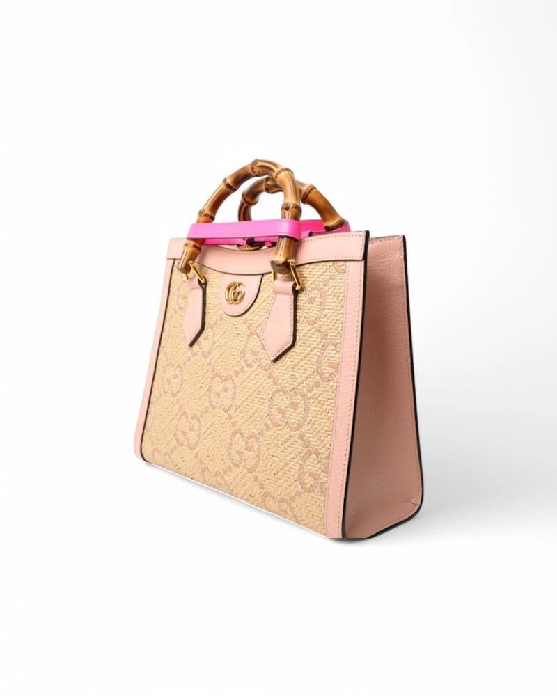 Beige Gucci Diana Medium Raffia GG Jumbo Pink