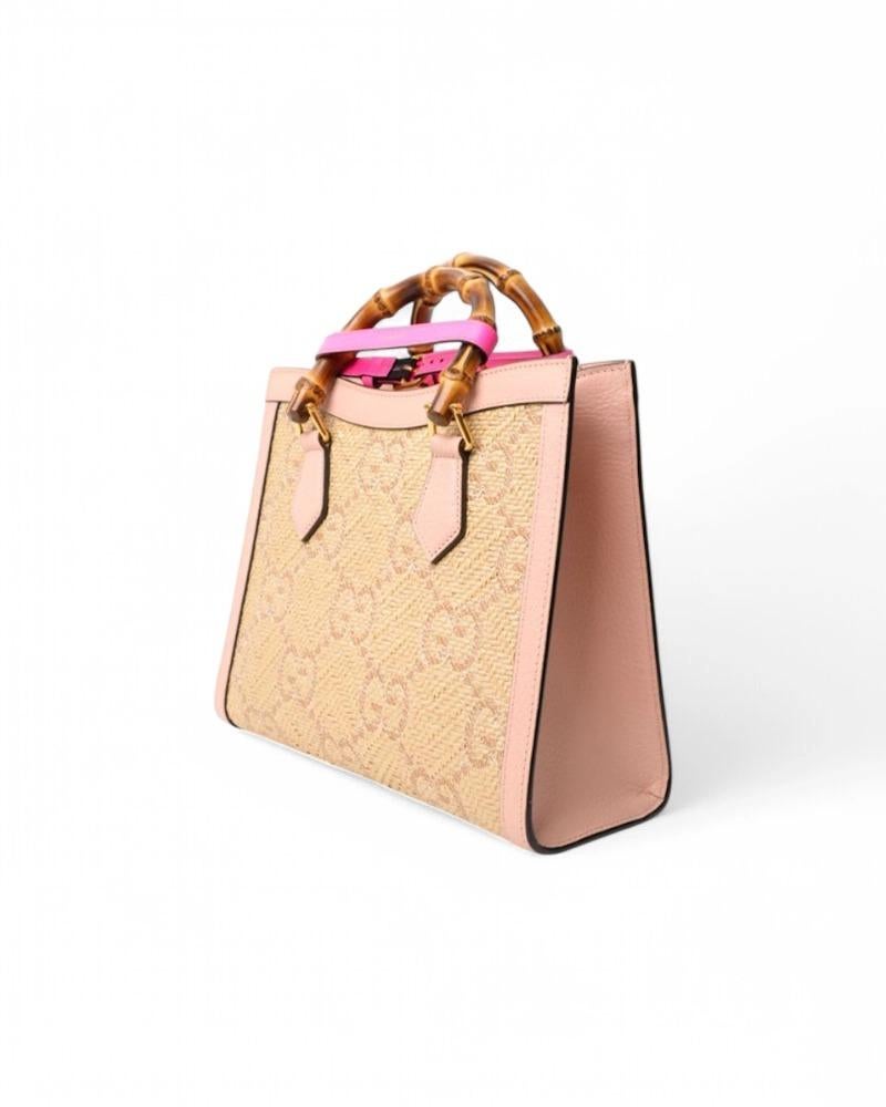 Gucci Diana Medium Raffia GG Jumbo Pink 1