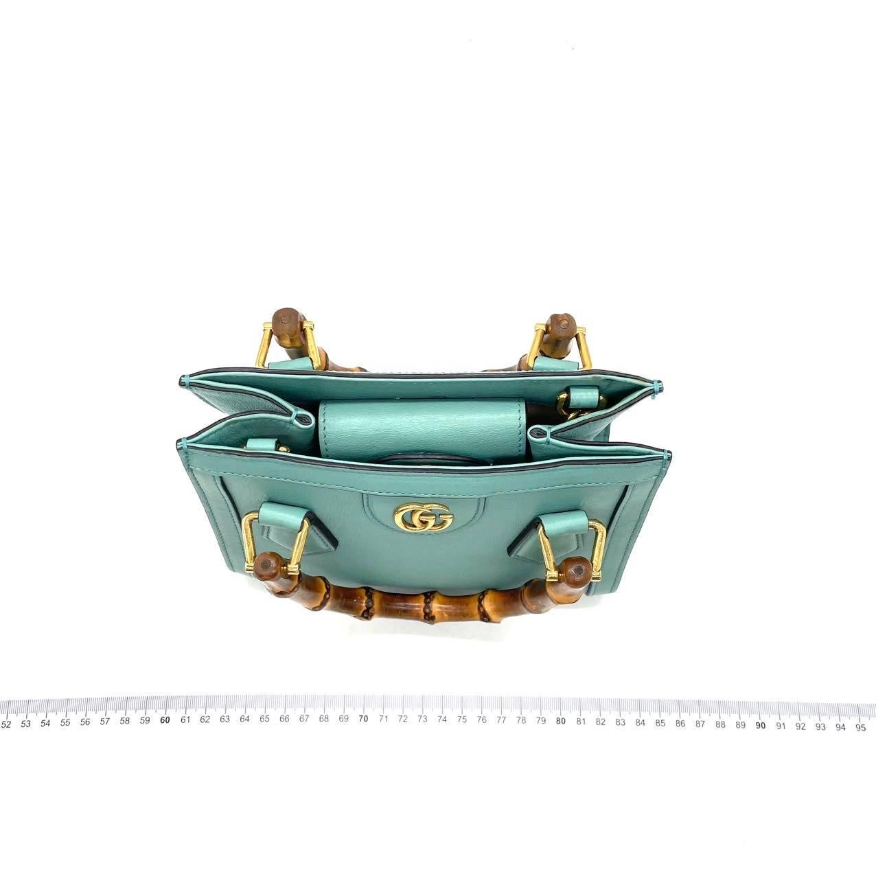 Gucci Diana Mini Blue Leather Bag Bamboo Handle with Strap Pour femmes en vente