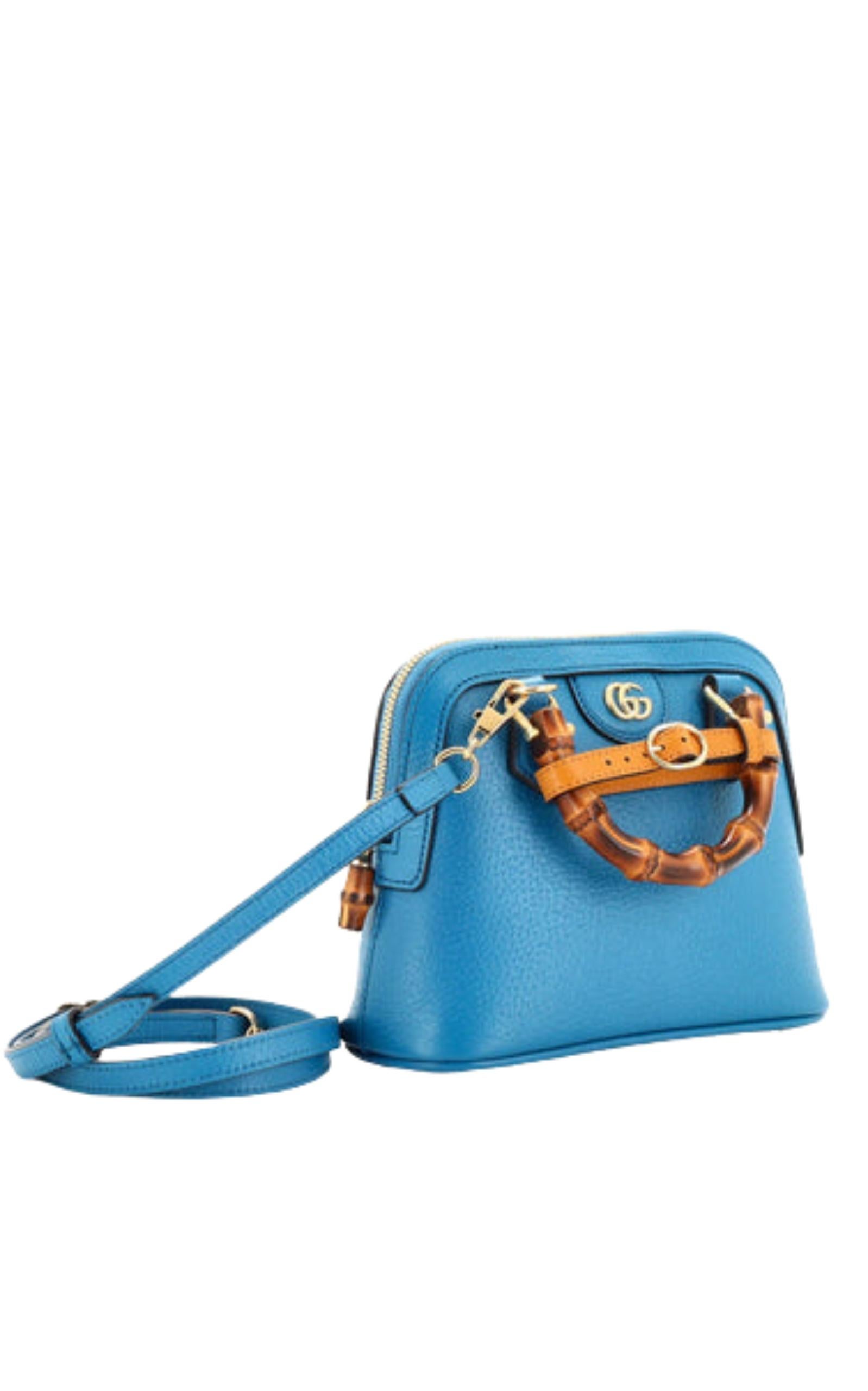 Gucci Diana Mini Blue Leather Tote Bag In New Condition For Sale In Brossard, QC