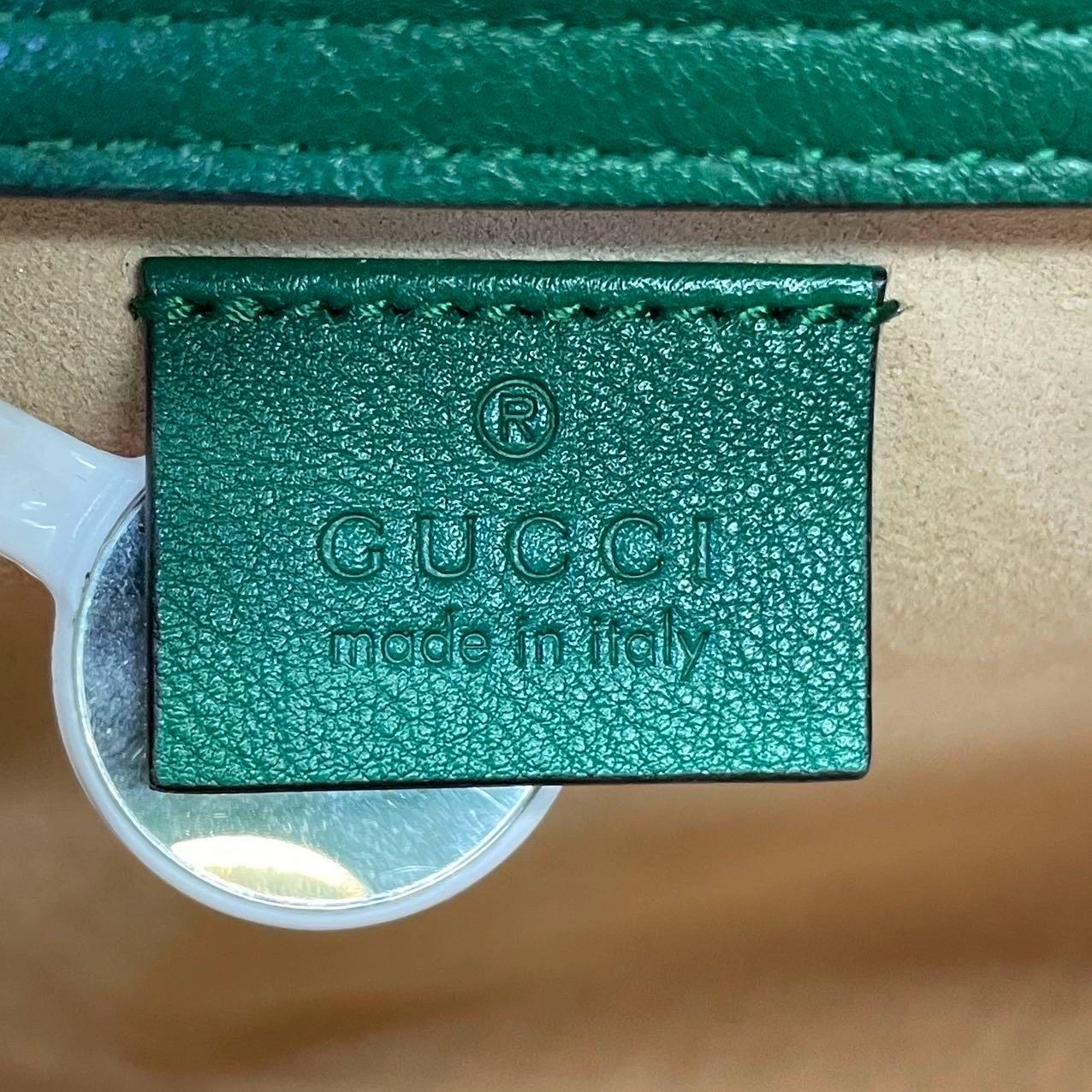 Gucci Diana Mini Bolso de Piel Verde Asa de Bambú con Correa en venta 6