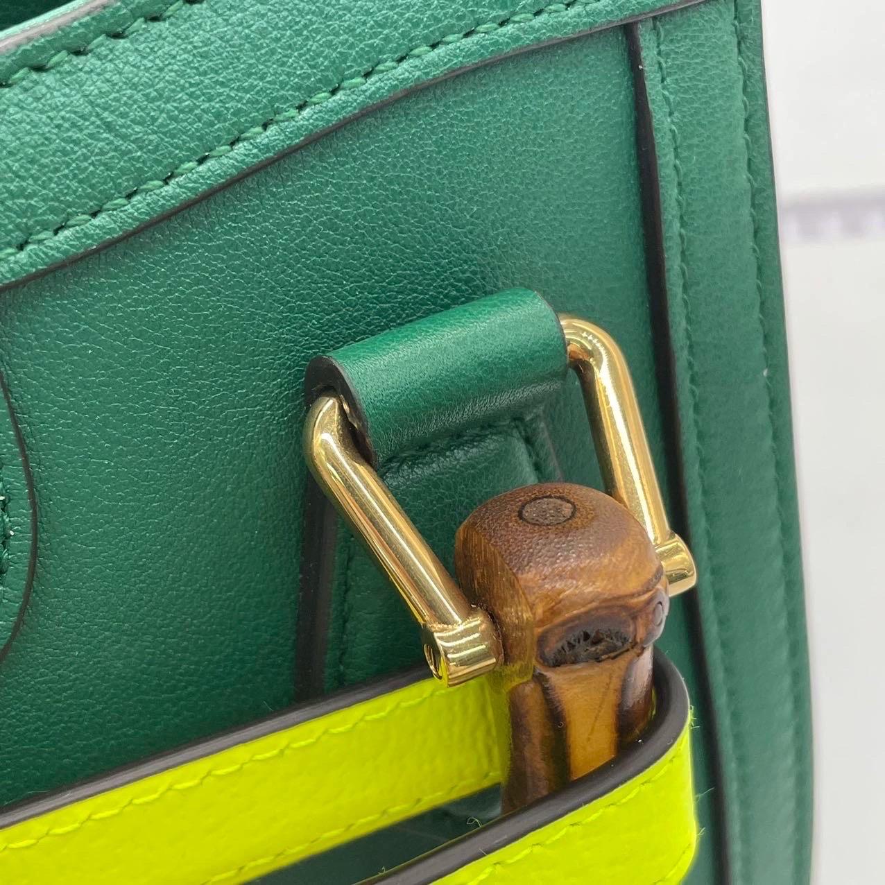 Gucci Diana Mini Bolso de Piel Verde Asa de Bambú con Correa en venta 12