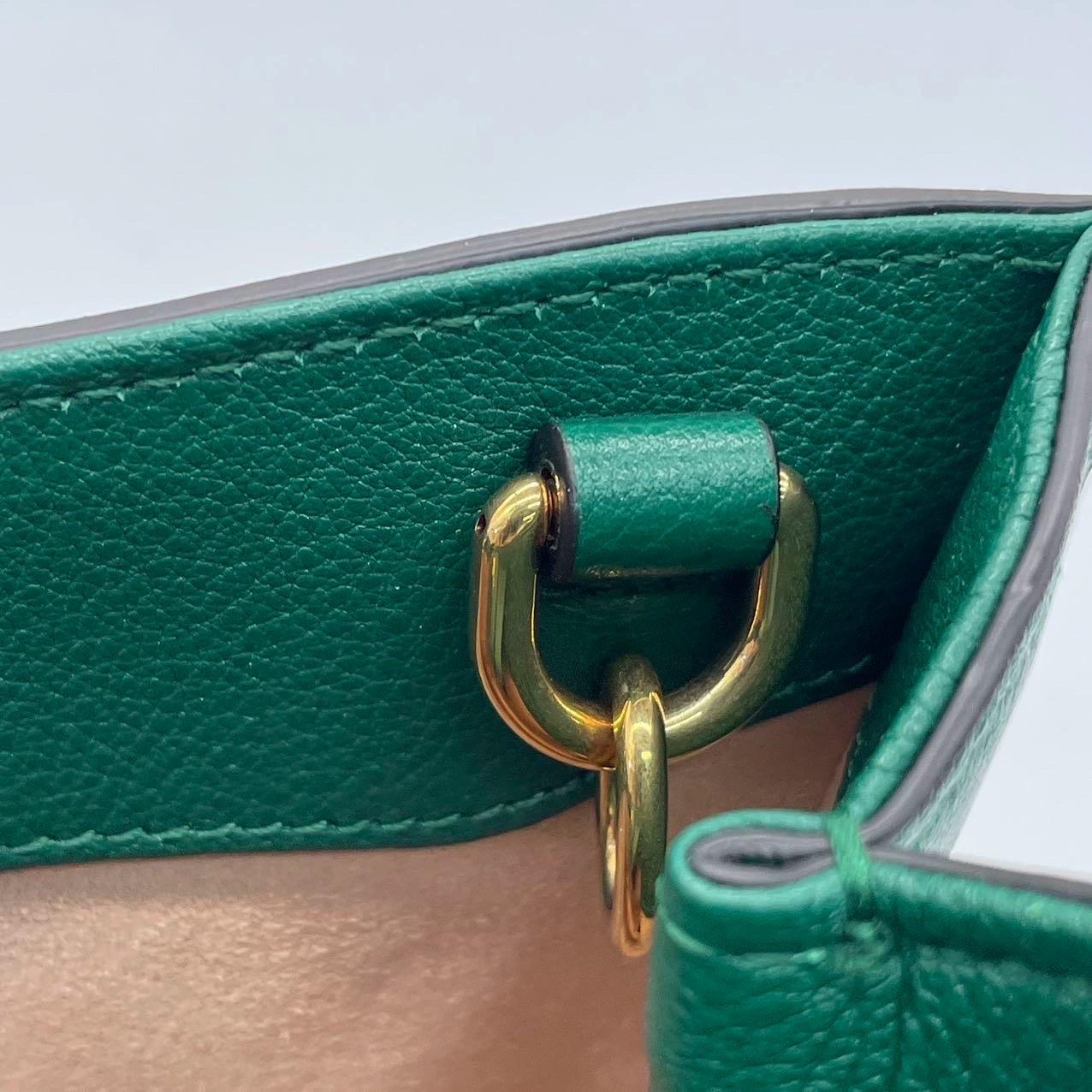 Gucci Diana Mini Bolso de Piel Verde Asa de Bambú con Correa en venta 5