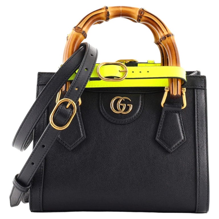 Gucci Diana Mini Leather Tote Bag in Black - Gucci