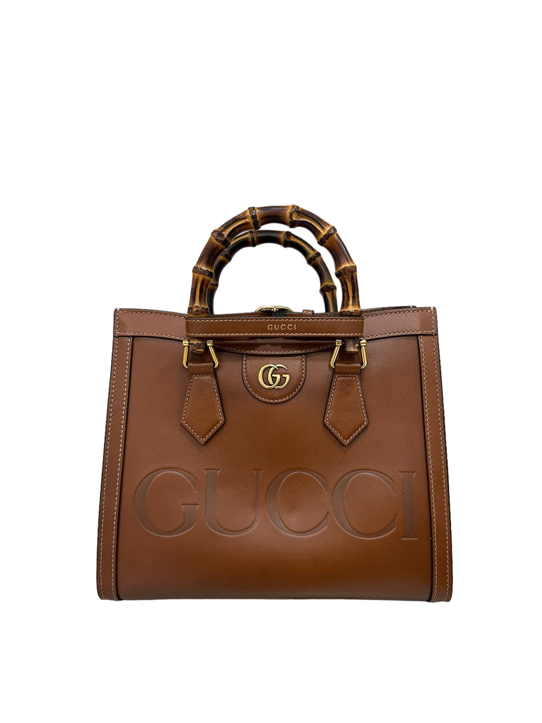 Gucci Diana Small Bamboo Brown Top Handle Bag In Good Condition In Torre Del Greco, IT