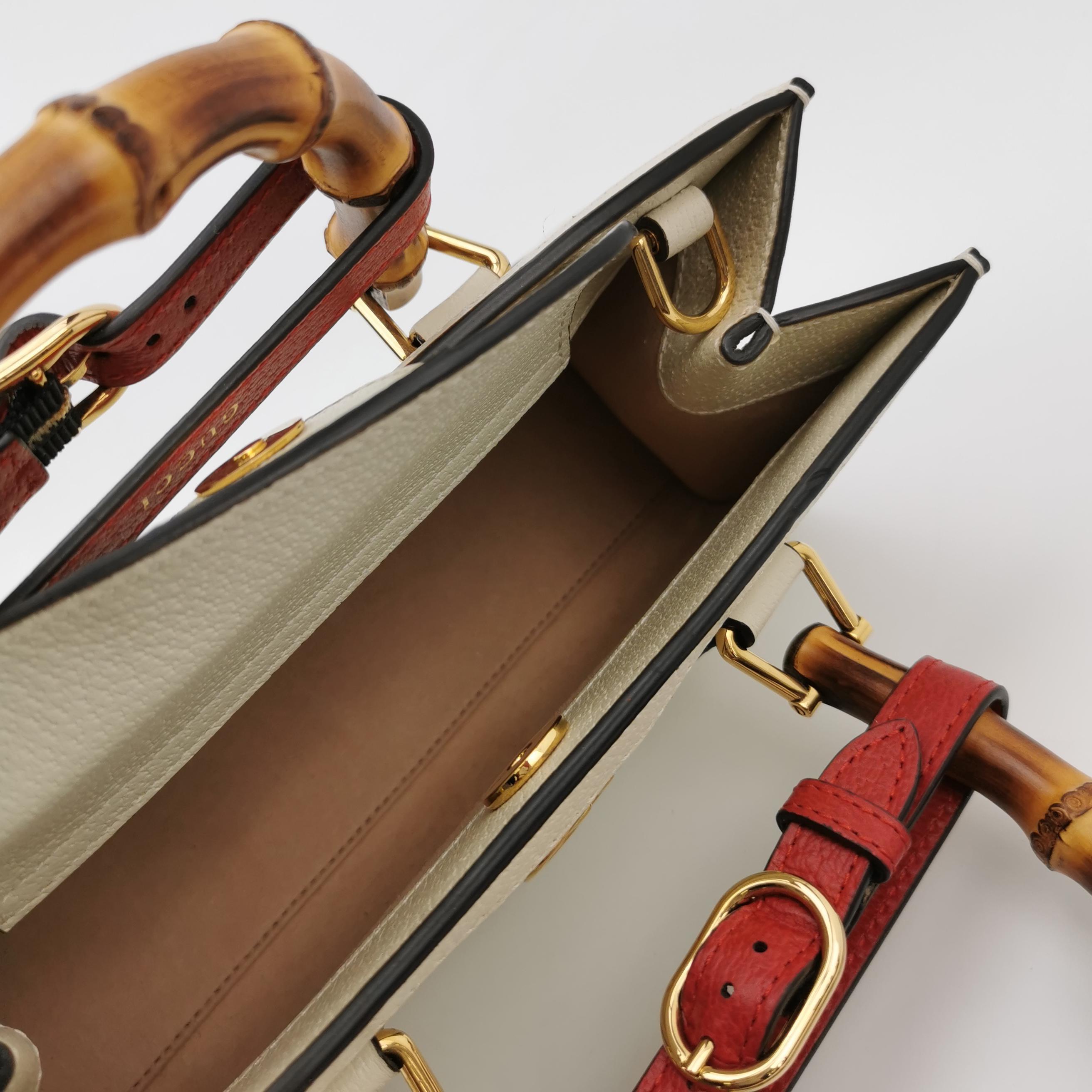 Gucci Diana Small East West Cream White Leather Bag Bamboo Handle with Strap en venta 4