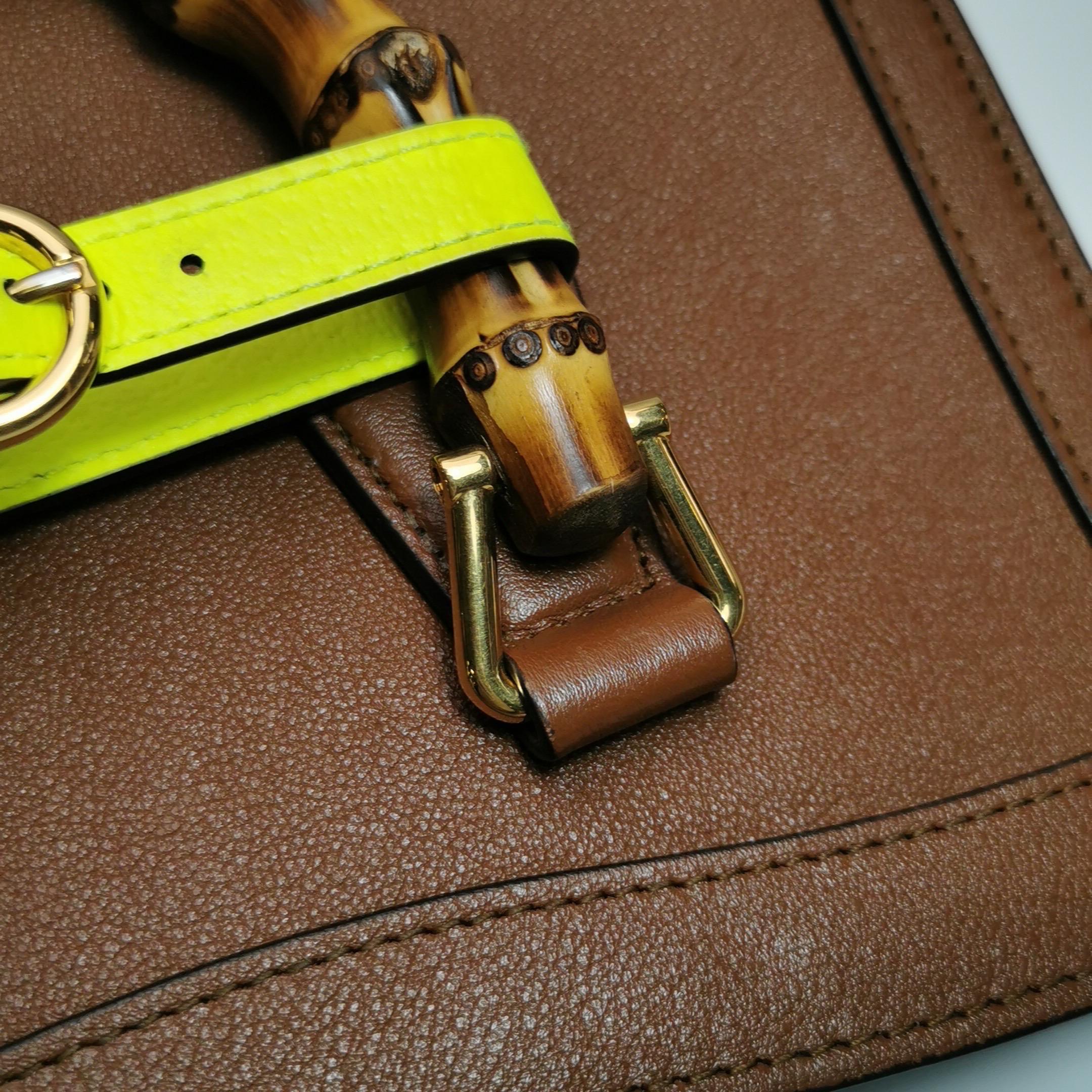 Gucci Diana Small Tan Brown Calfskin Leather Bamboo Top Handles Crossbody Bag For Sale 11