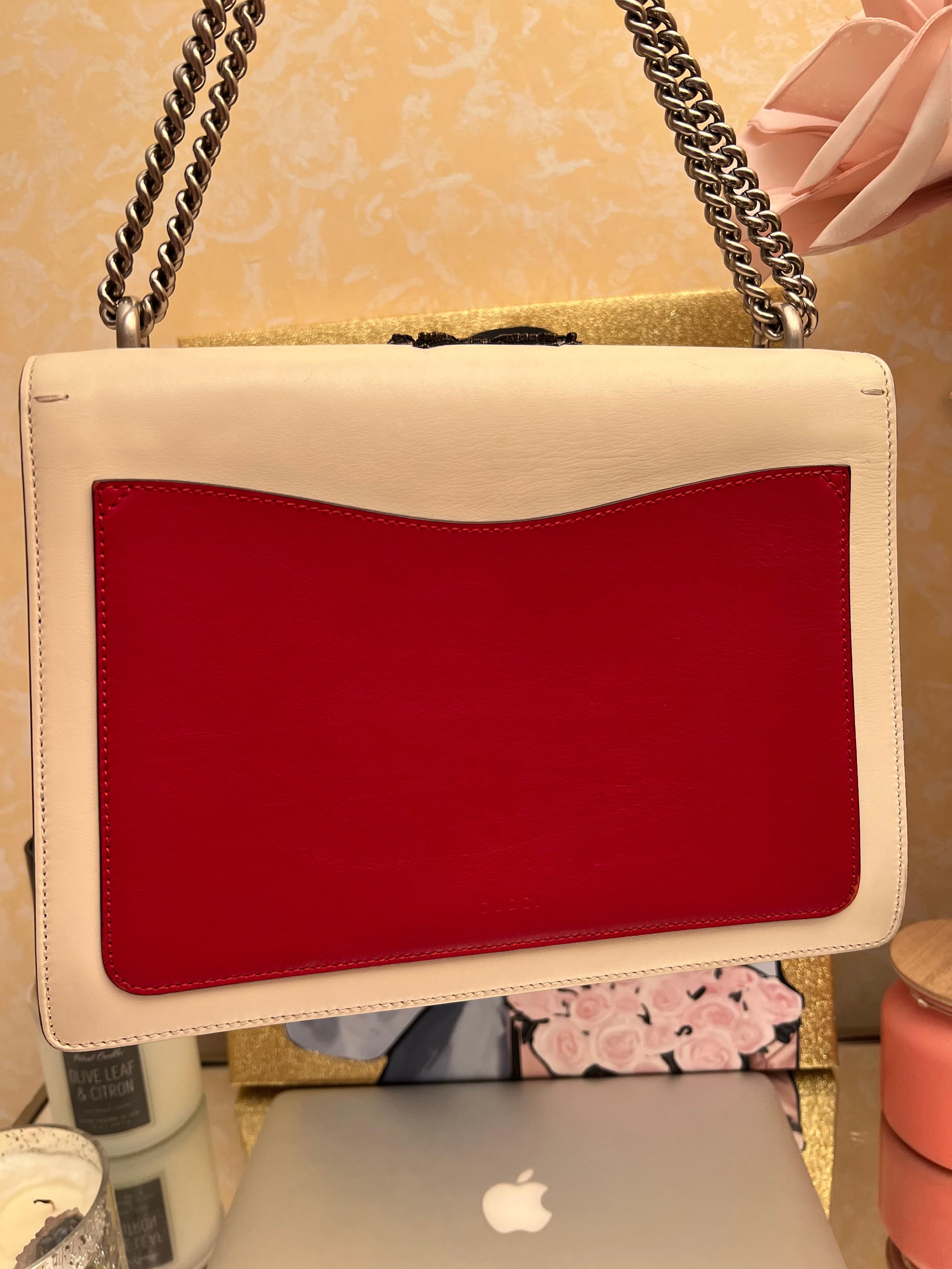 Beige Gucci Dionysus Bee Bag For Sale