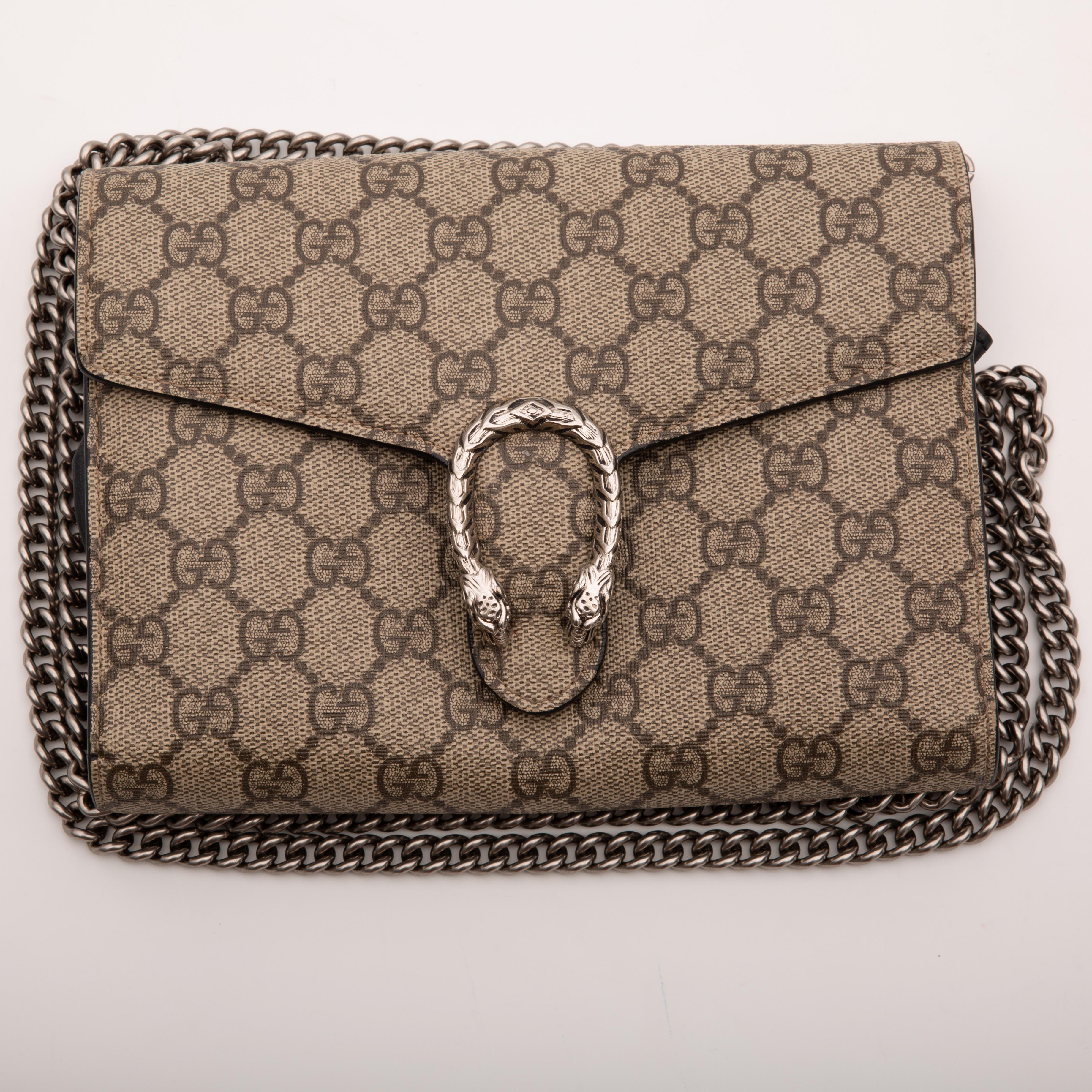 Women's or Men's Gucci Dionysus GG Supreme Wallet on a Chain Bag (401231) For Sale