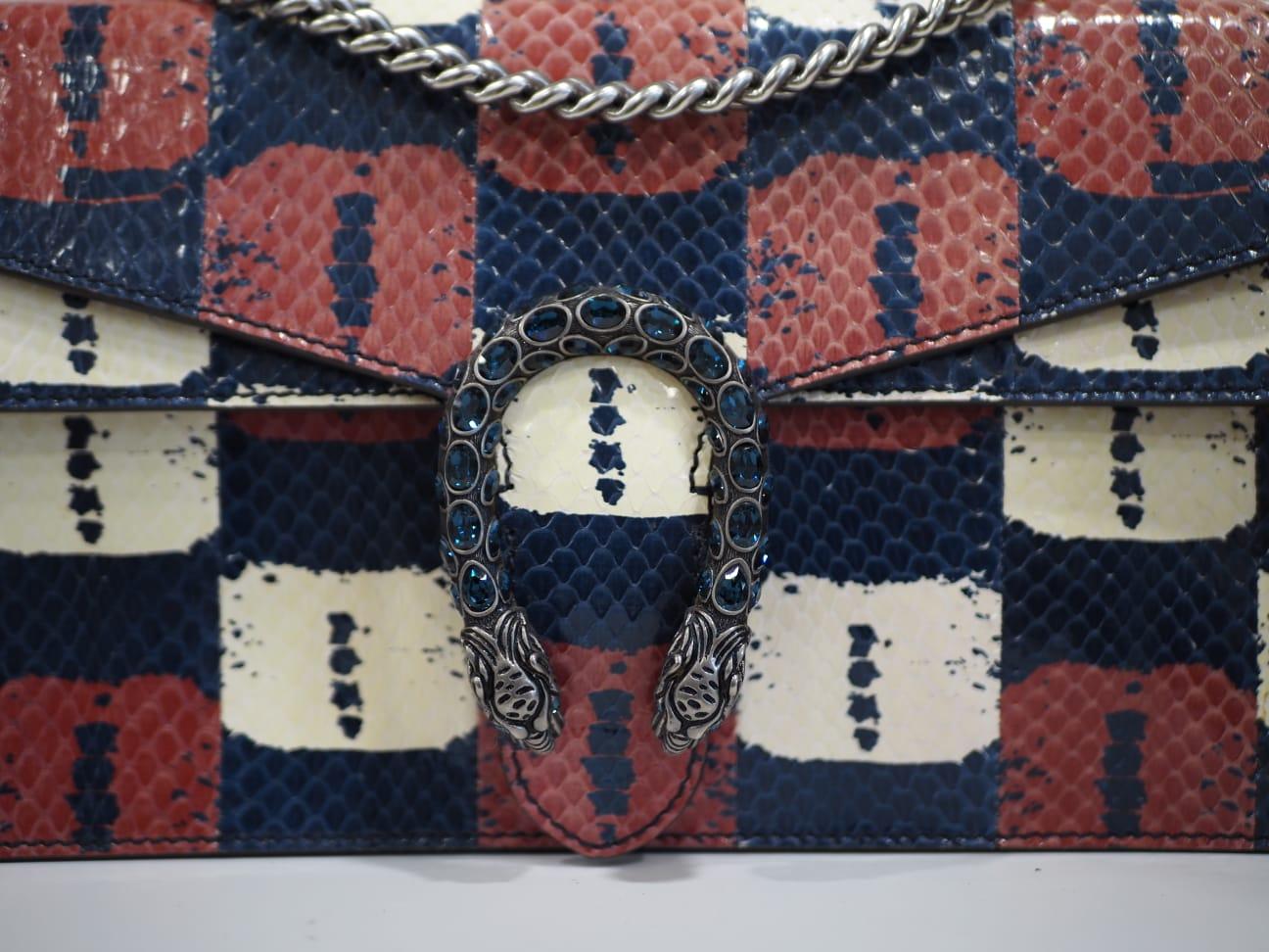 Gucci Dionysus multicoloured python leather shoulder bag In Excellent Condition In Capri, IT
