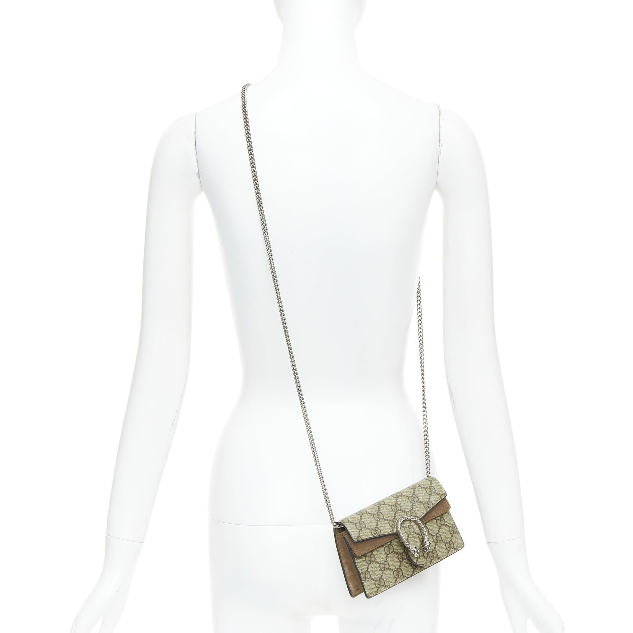 GUCCI Dionysus Supreme Super Mini beige monogram silver buckle crossbody bag
Reference: SNKO/A00505
Brand: Gucci
Designer: Alessandro Michele
Model: Dionysus
Material: Canvas, Suede, Metal
Color: Beige, Khaki
Pattern: Monogram
Closure: Snap