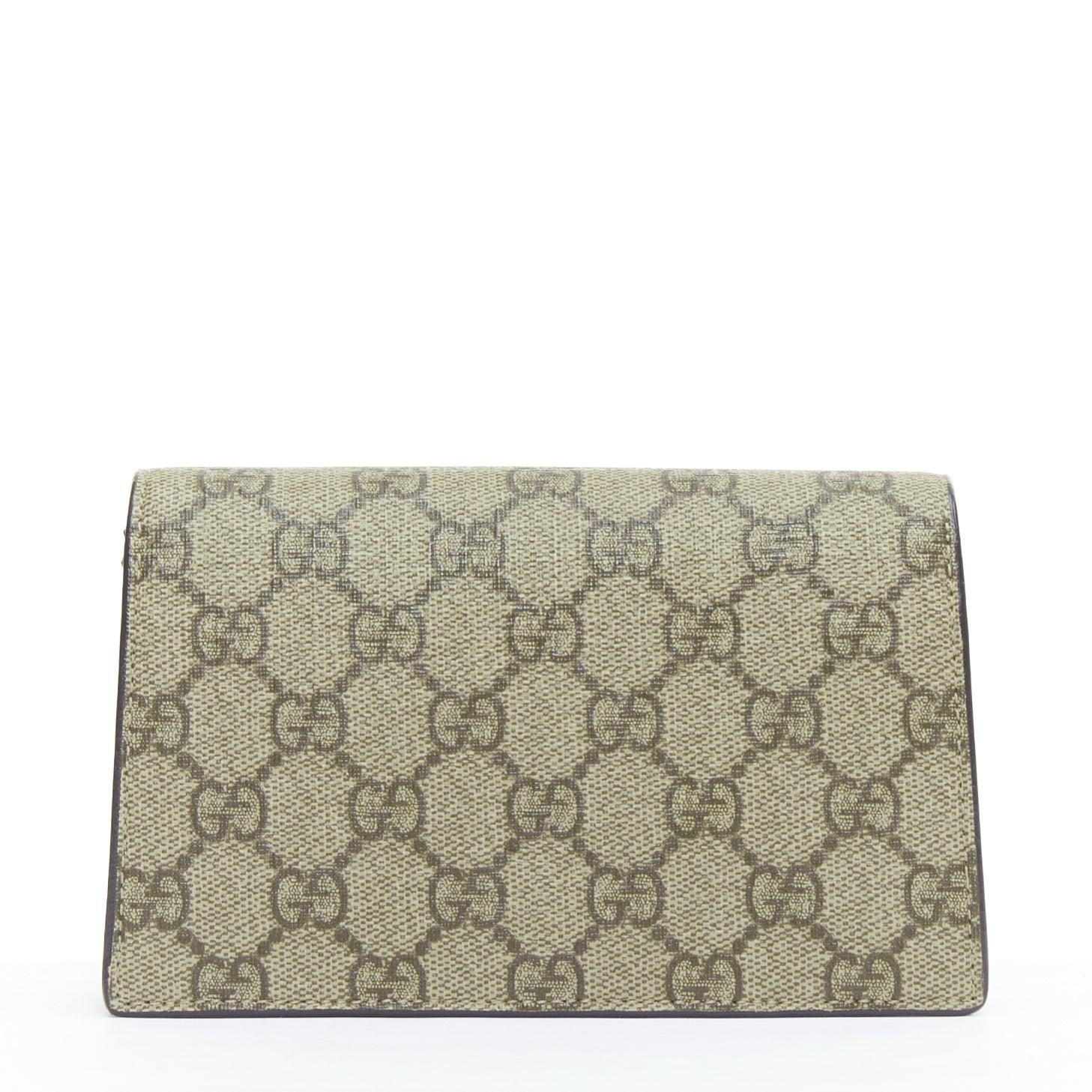 Women's GUCCI Dionysus Supreme Super Mini beige monogram silver buckle crossbody bag For Sale