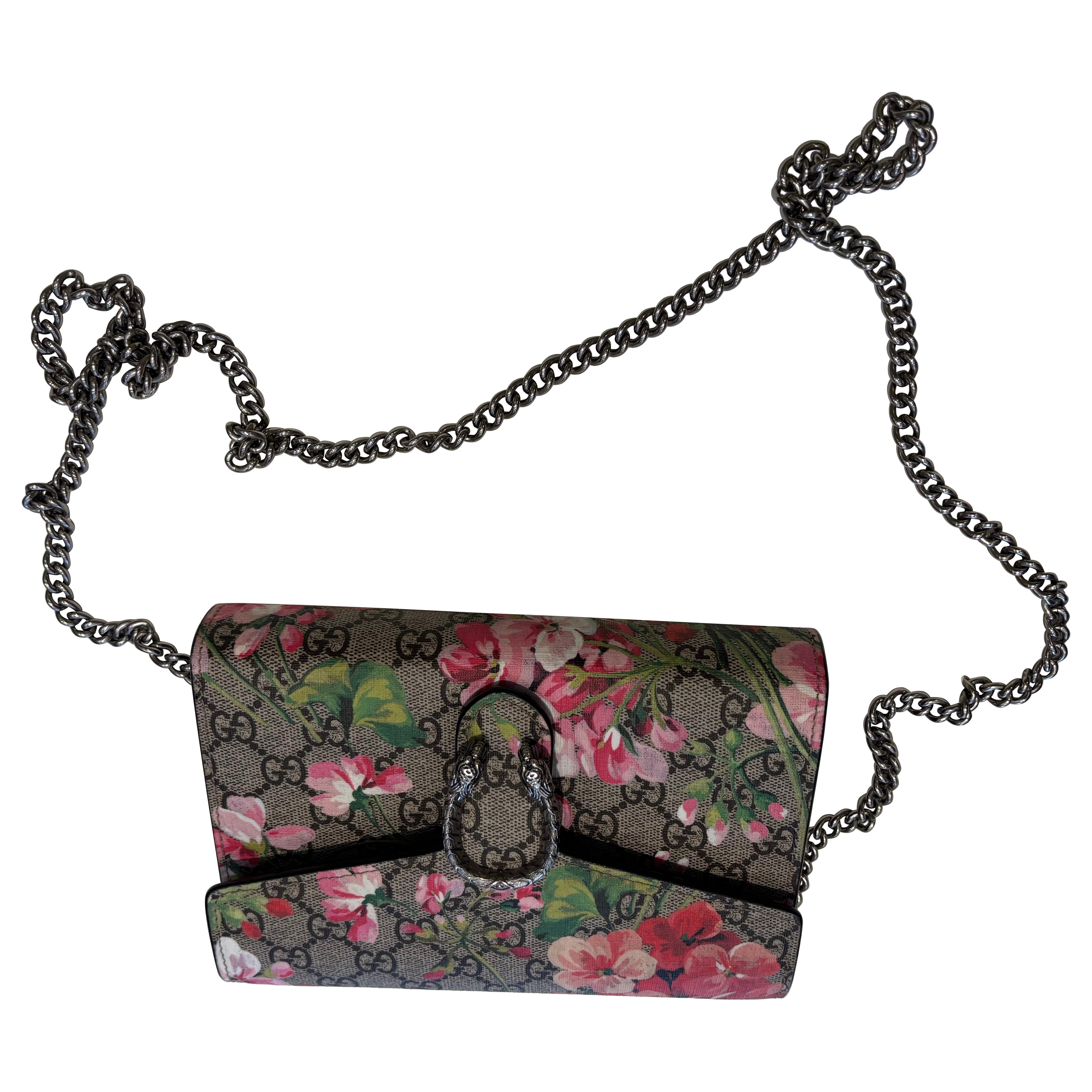 What is the Gucci Dionysus symbol?