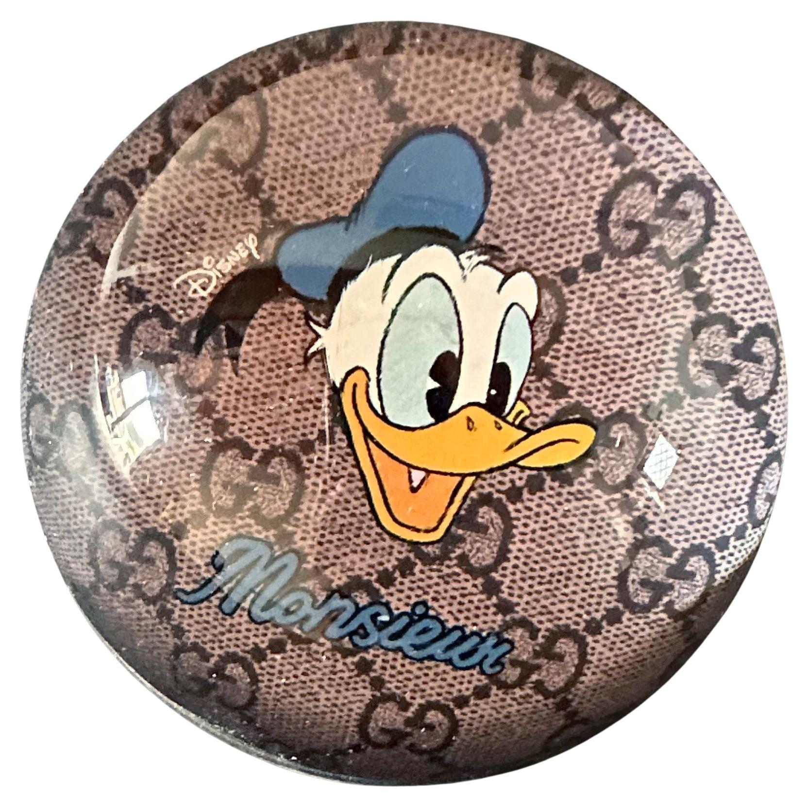Gucci Paperino Disney Fermacarte in vendita