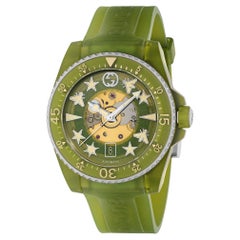 Gucci Montre Dive automatique à bracelet en plastique vert à base bio YA136345